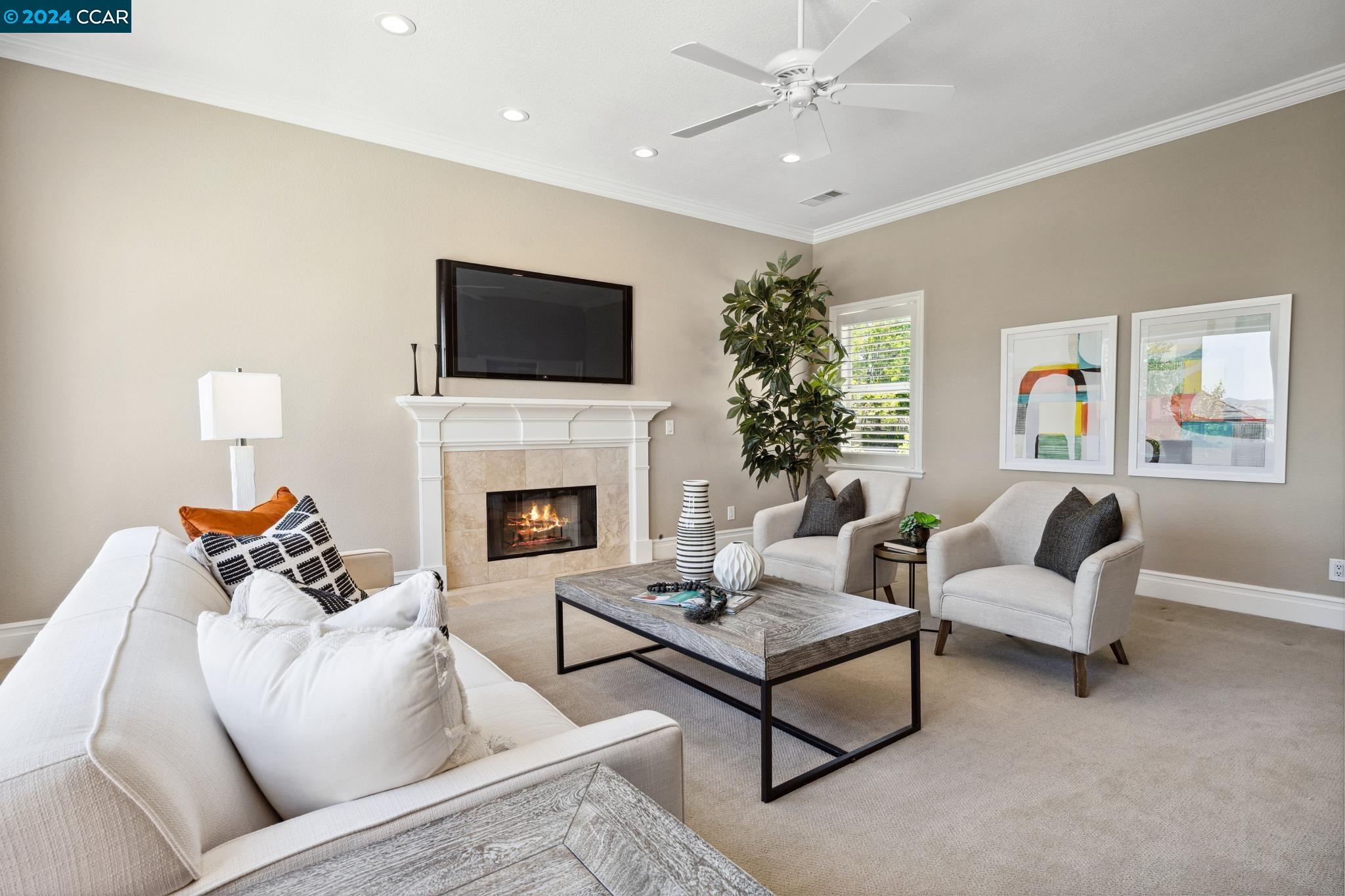 3601 Country Club Terrace