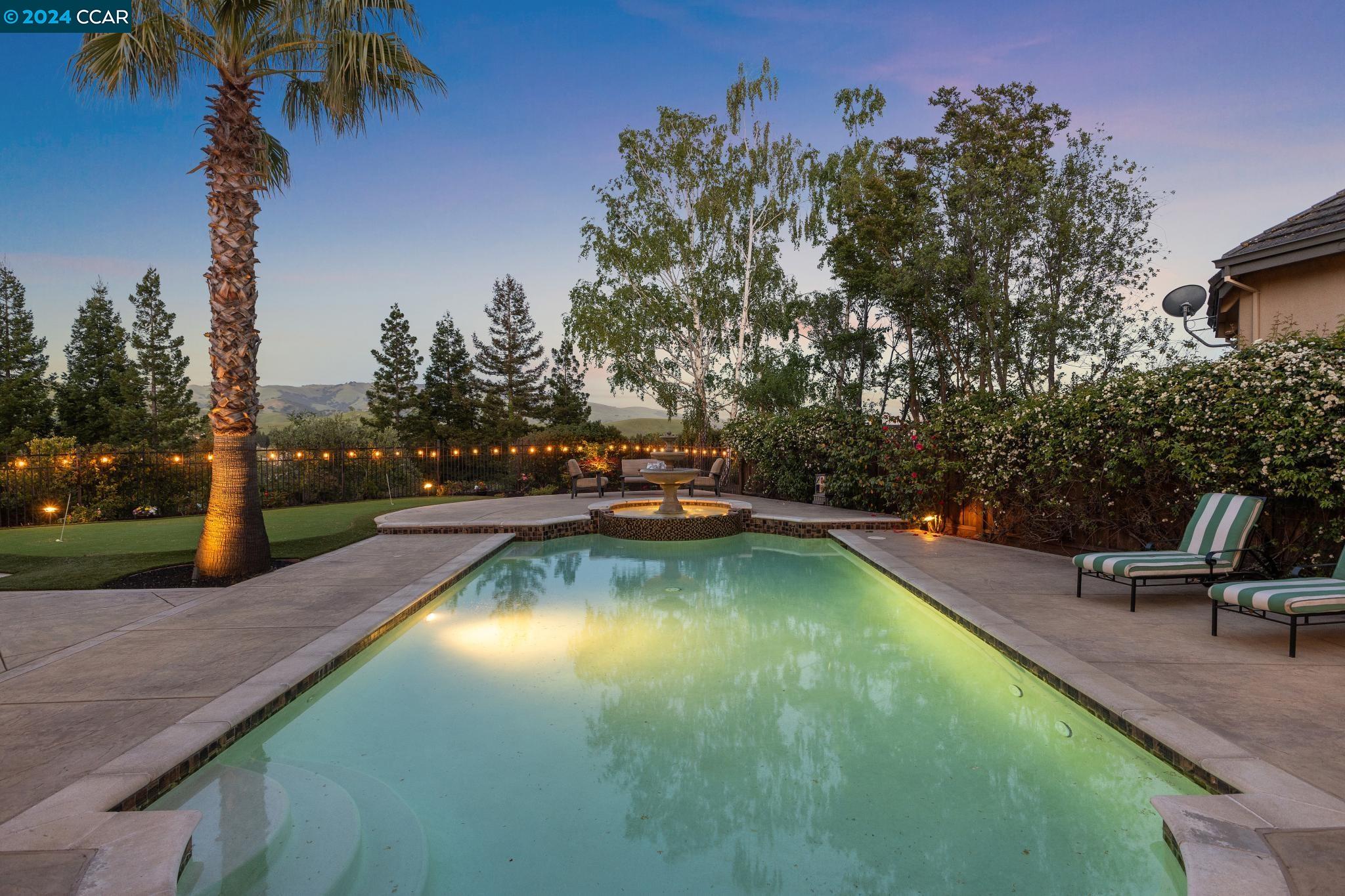 3601 Country Club Terrace