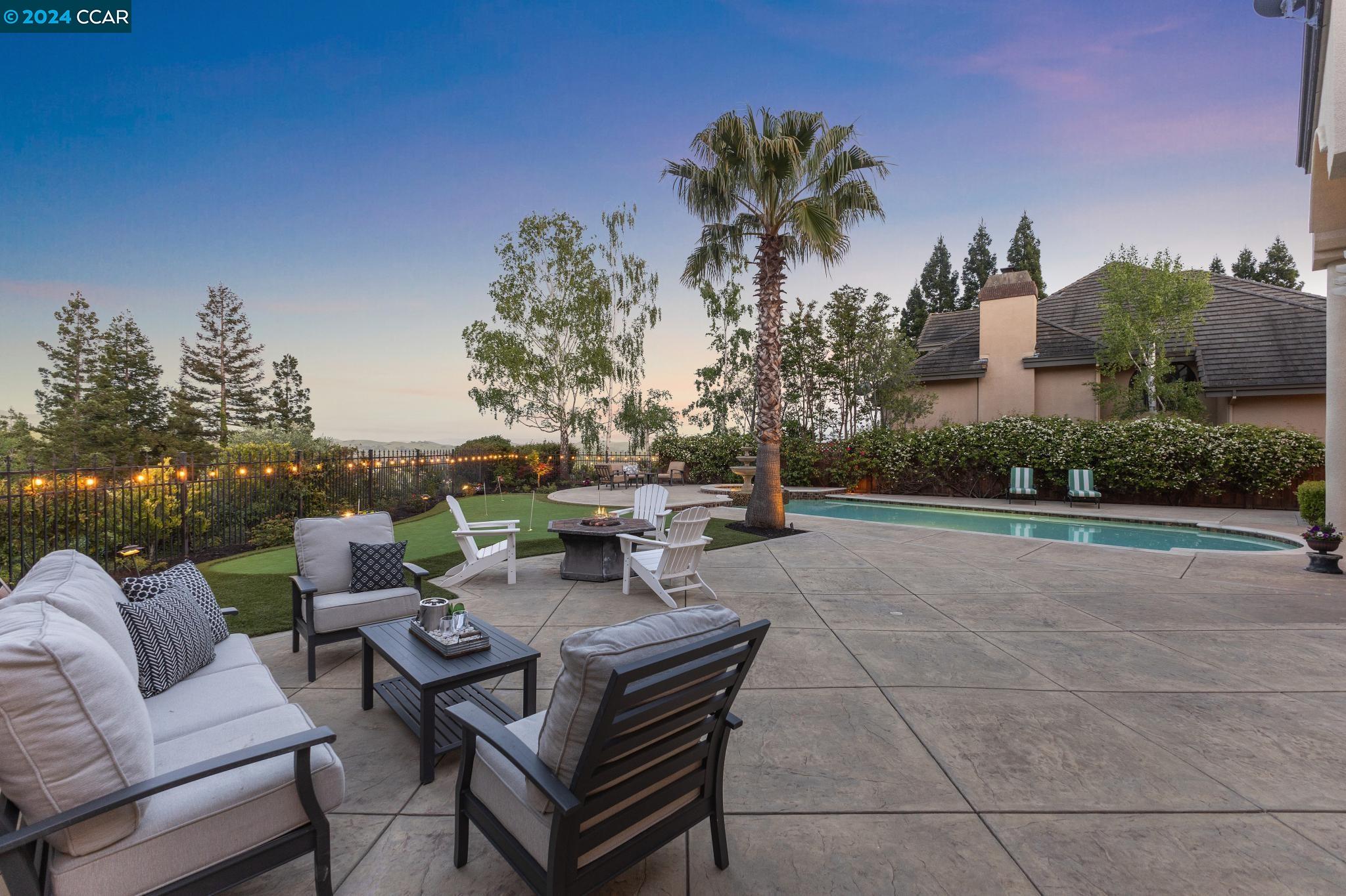 3601 Country Club Terrace