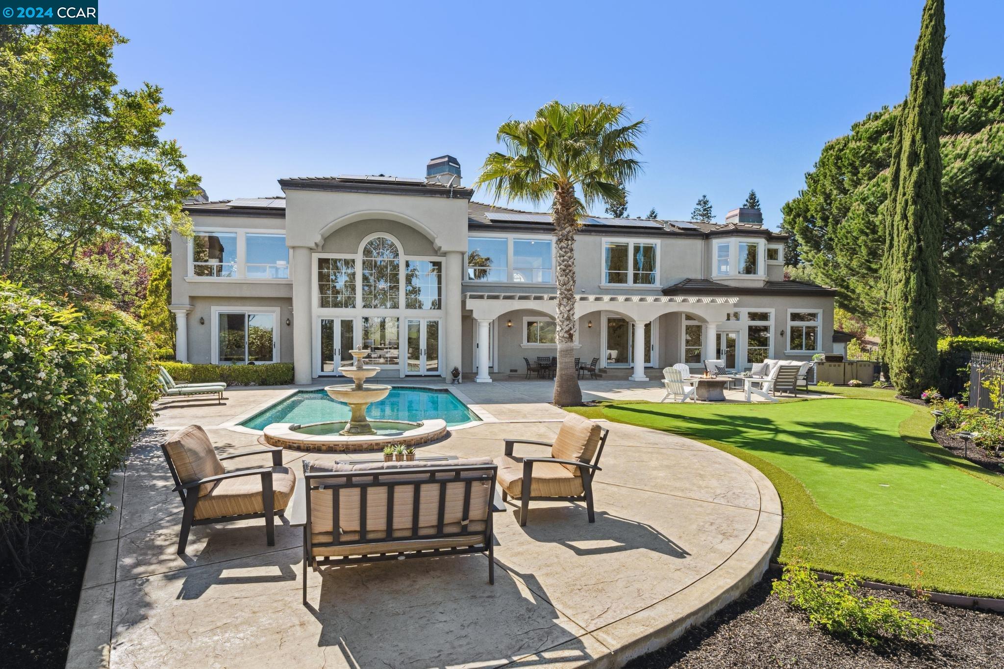 3601 Country Club Terrace