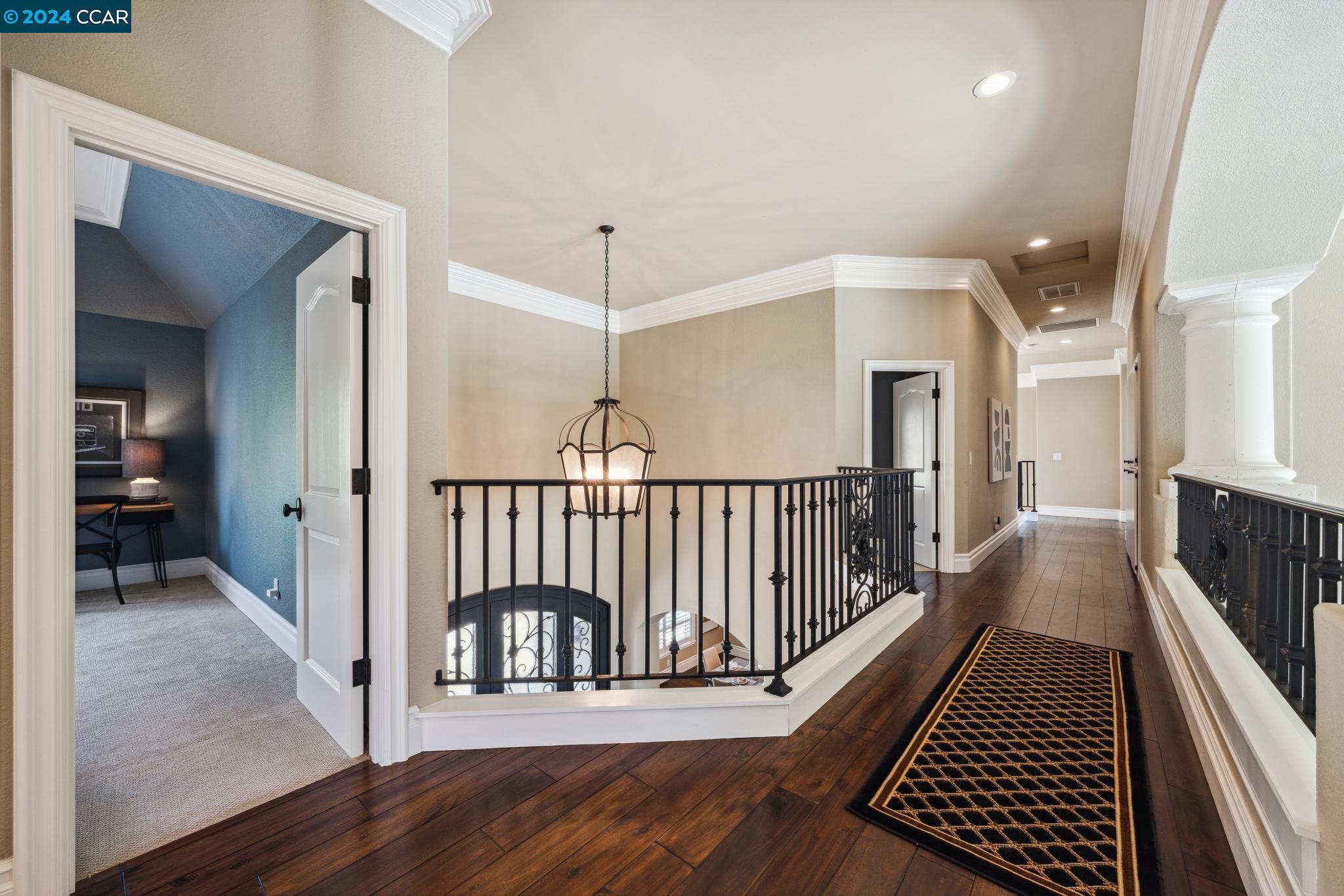 3601 Country Club Terrace