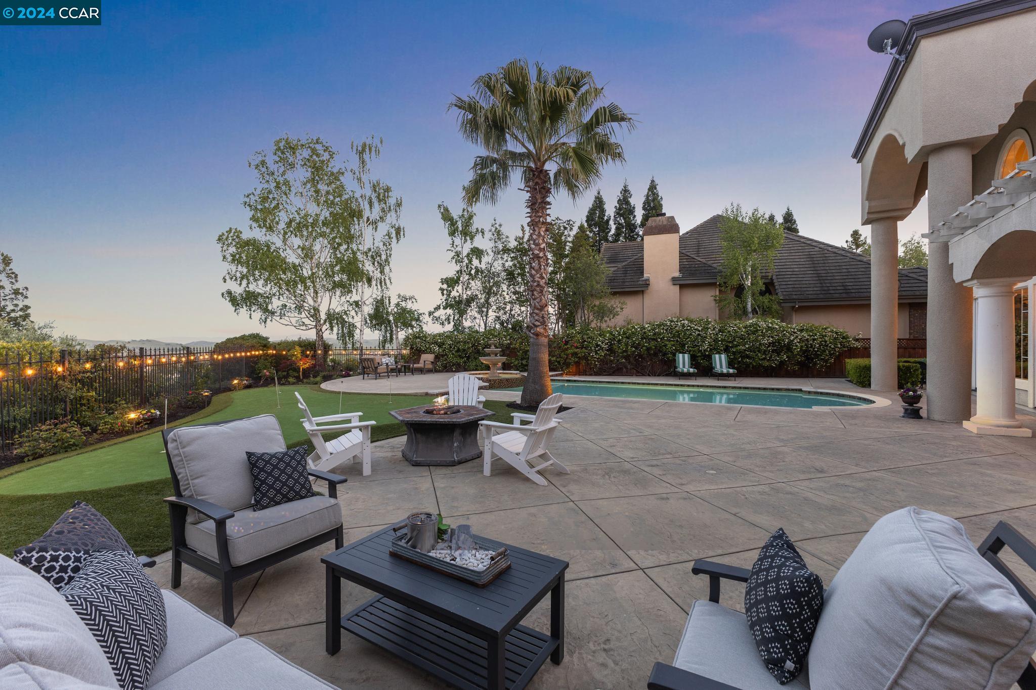 3601 Country Club Terrace