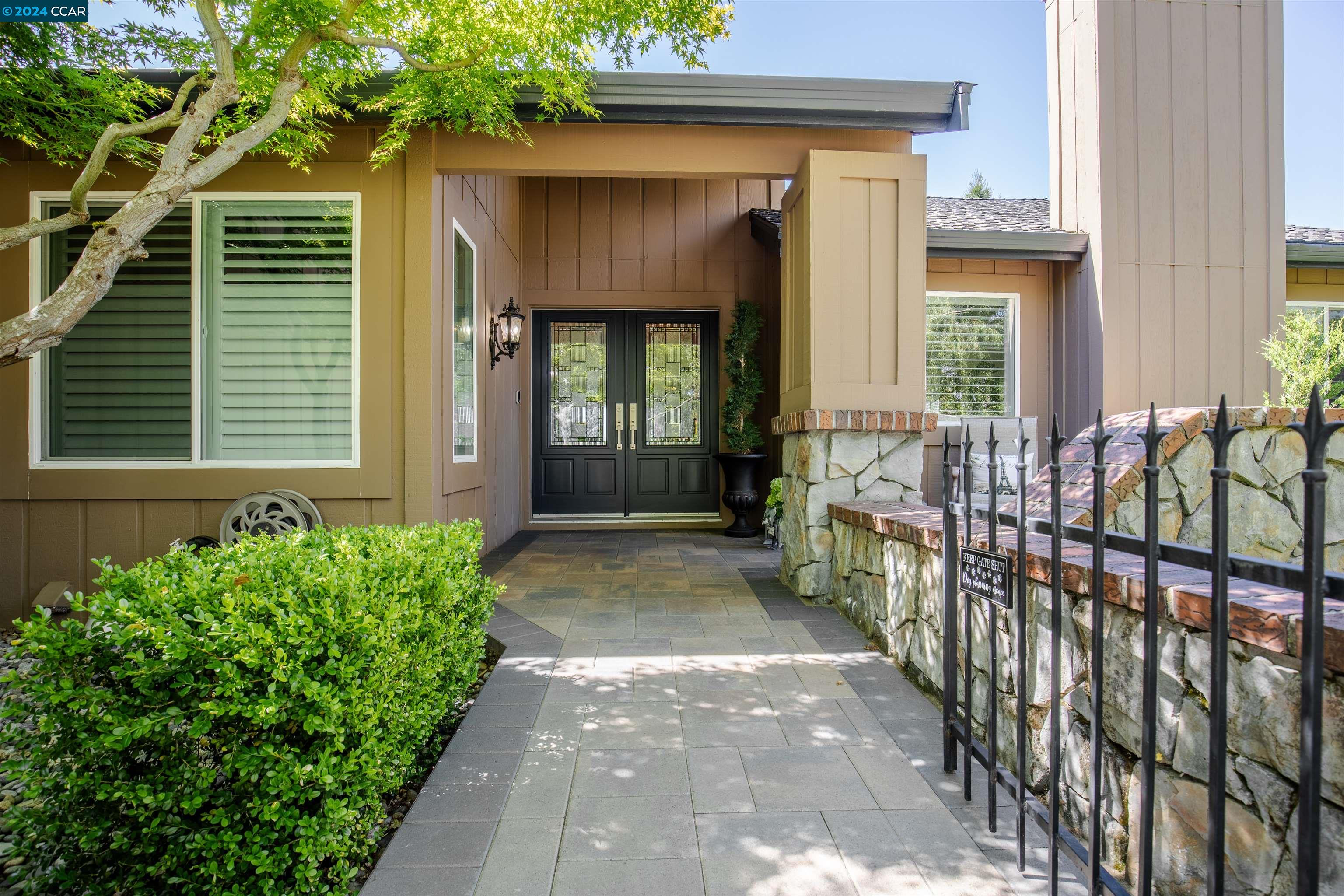 3422 Silver Maple Dr