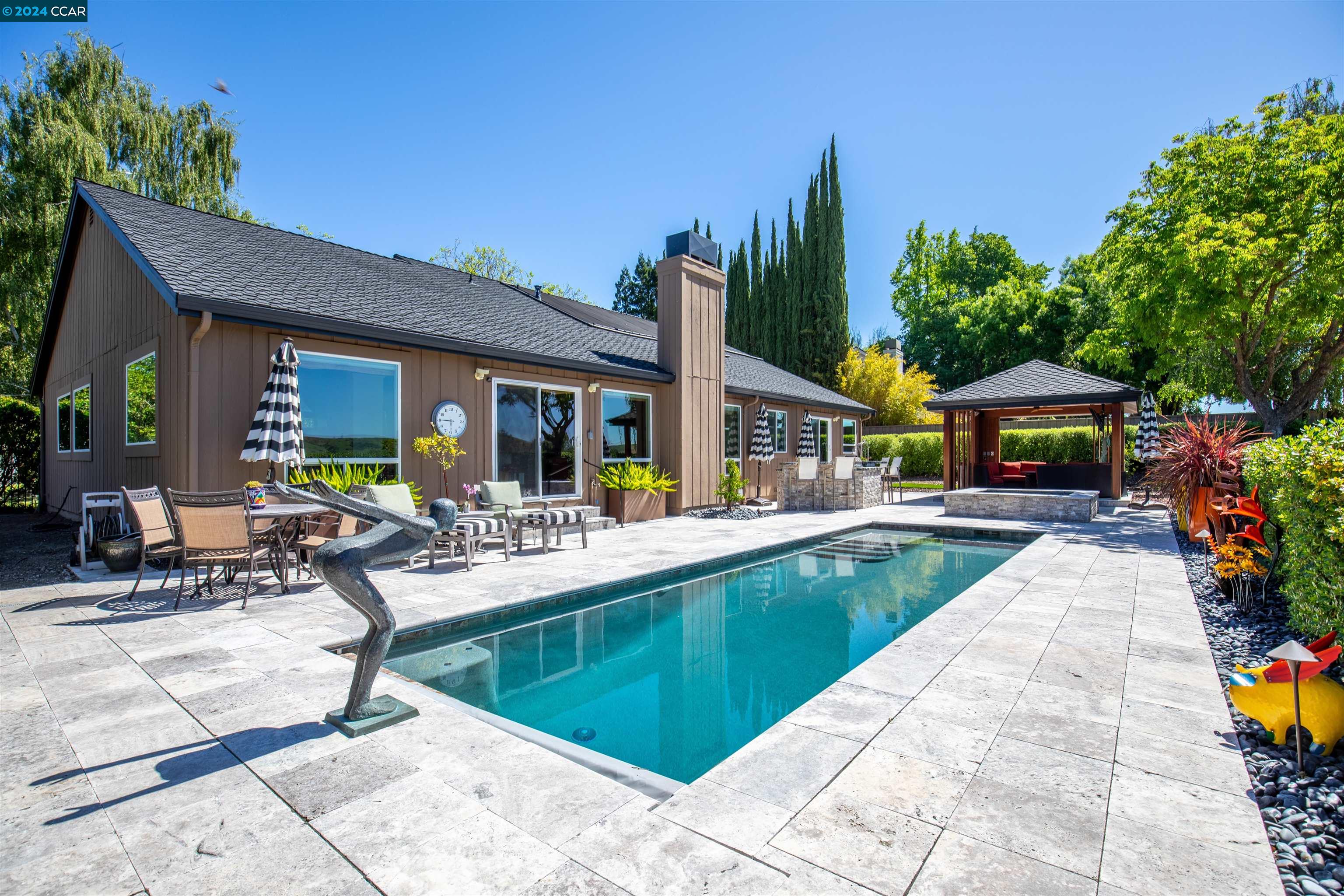 3422 Silver Maple Dr