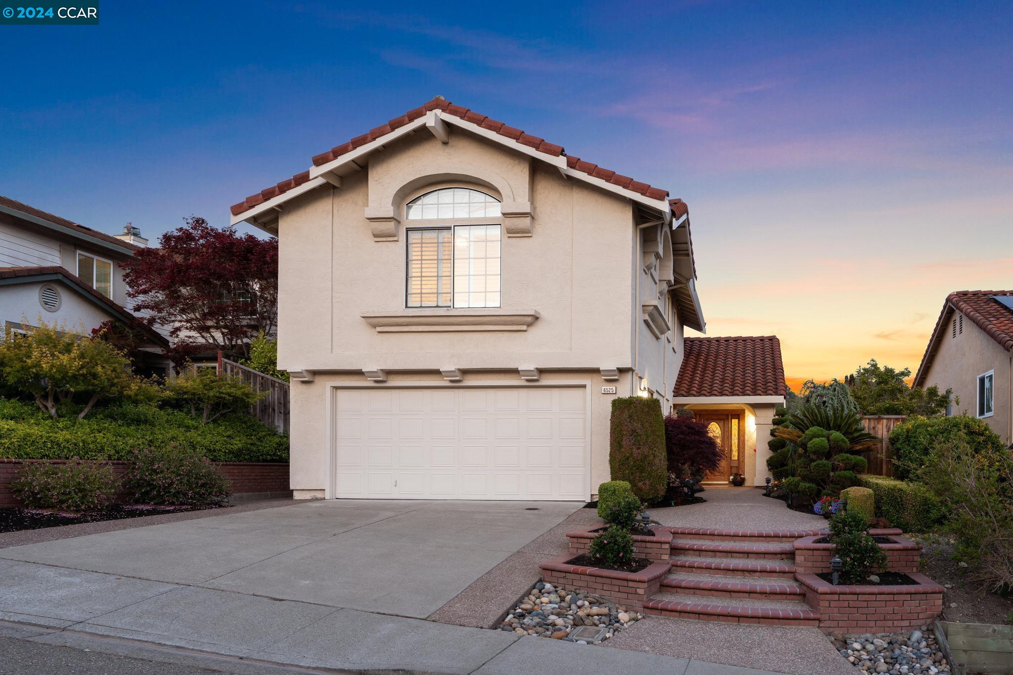 6525 Ridgewood Dr