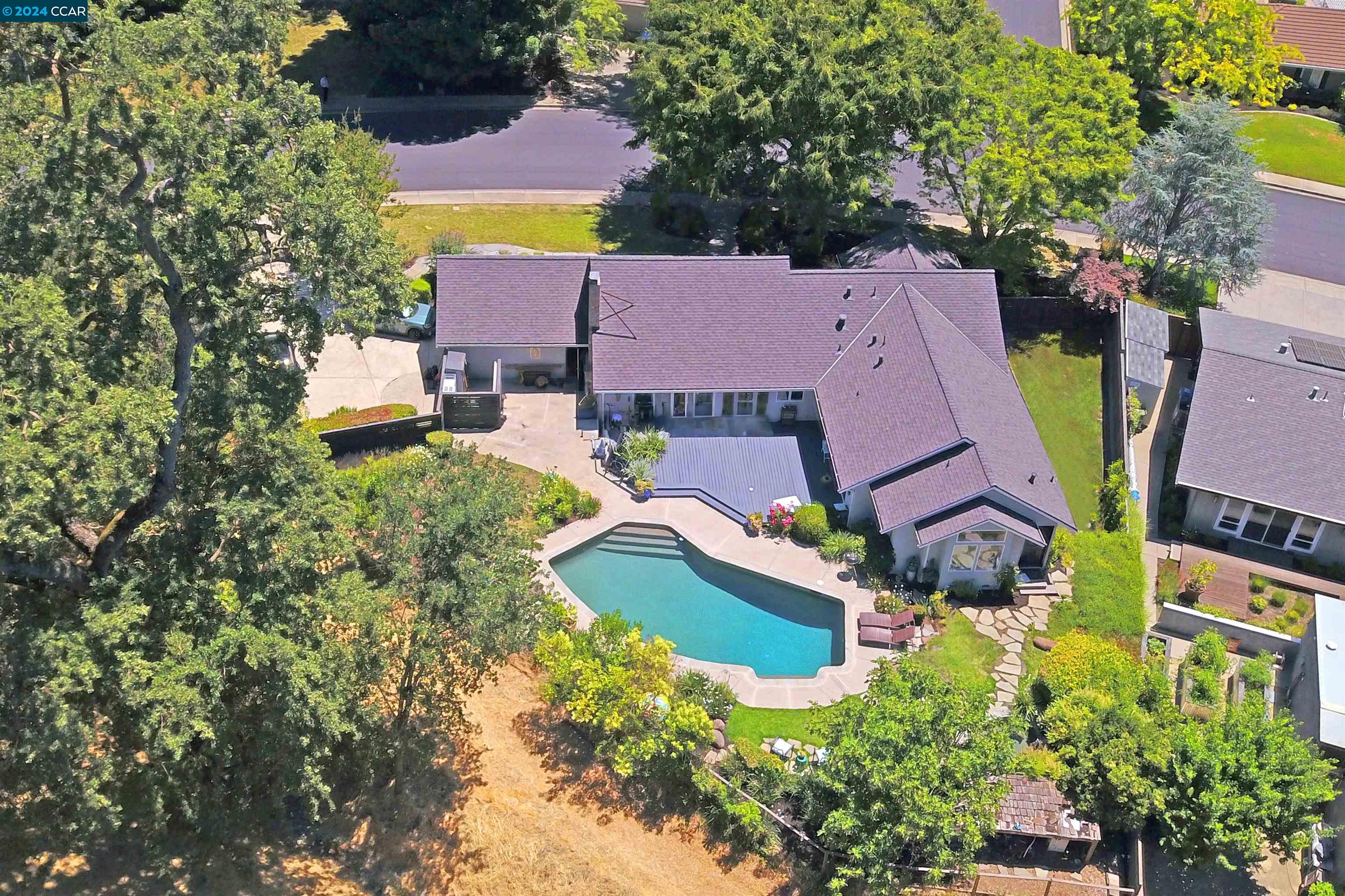 1043 White Gate Rd