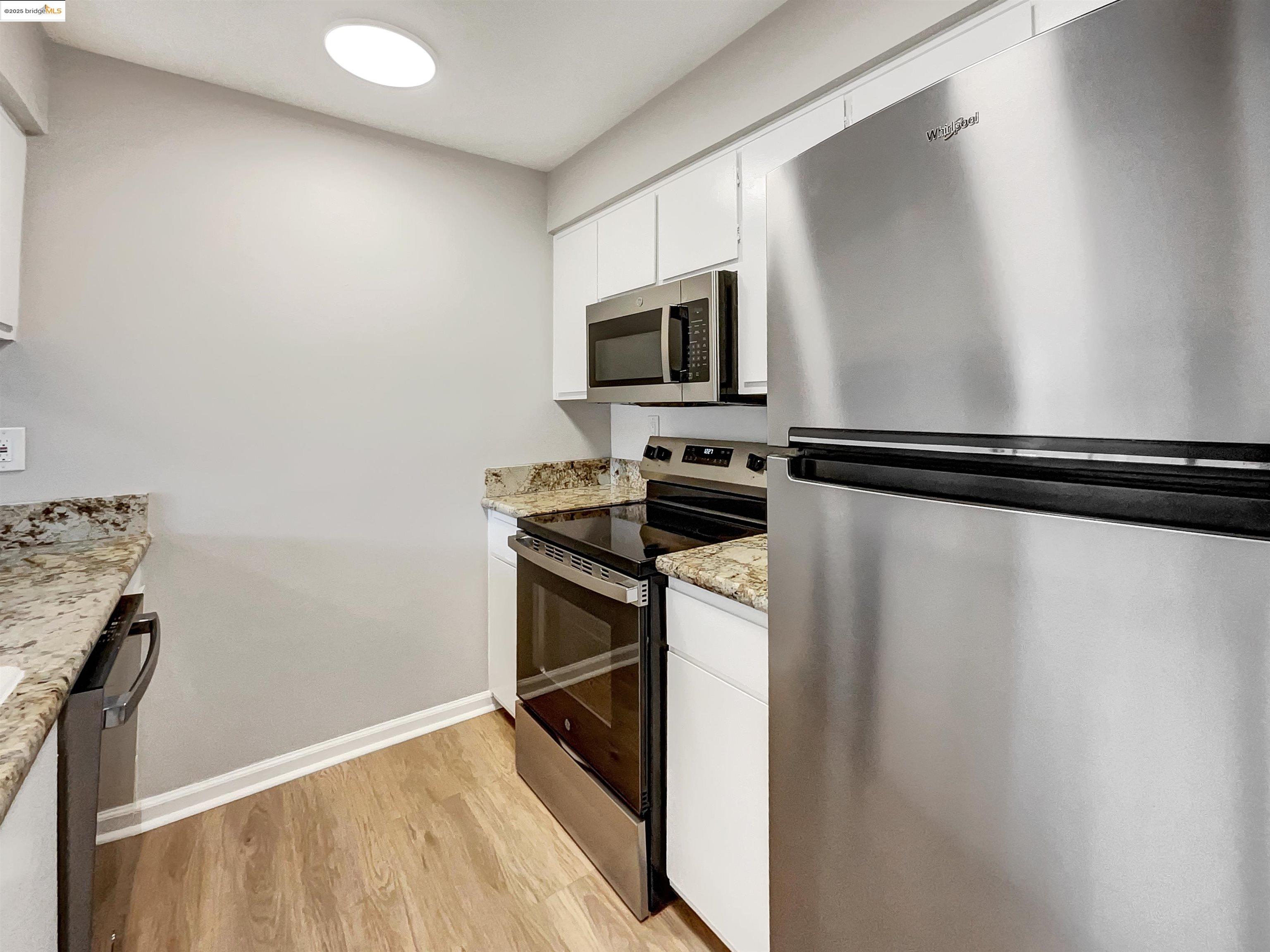 175 Midland WAY