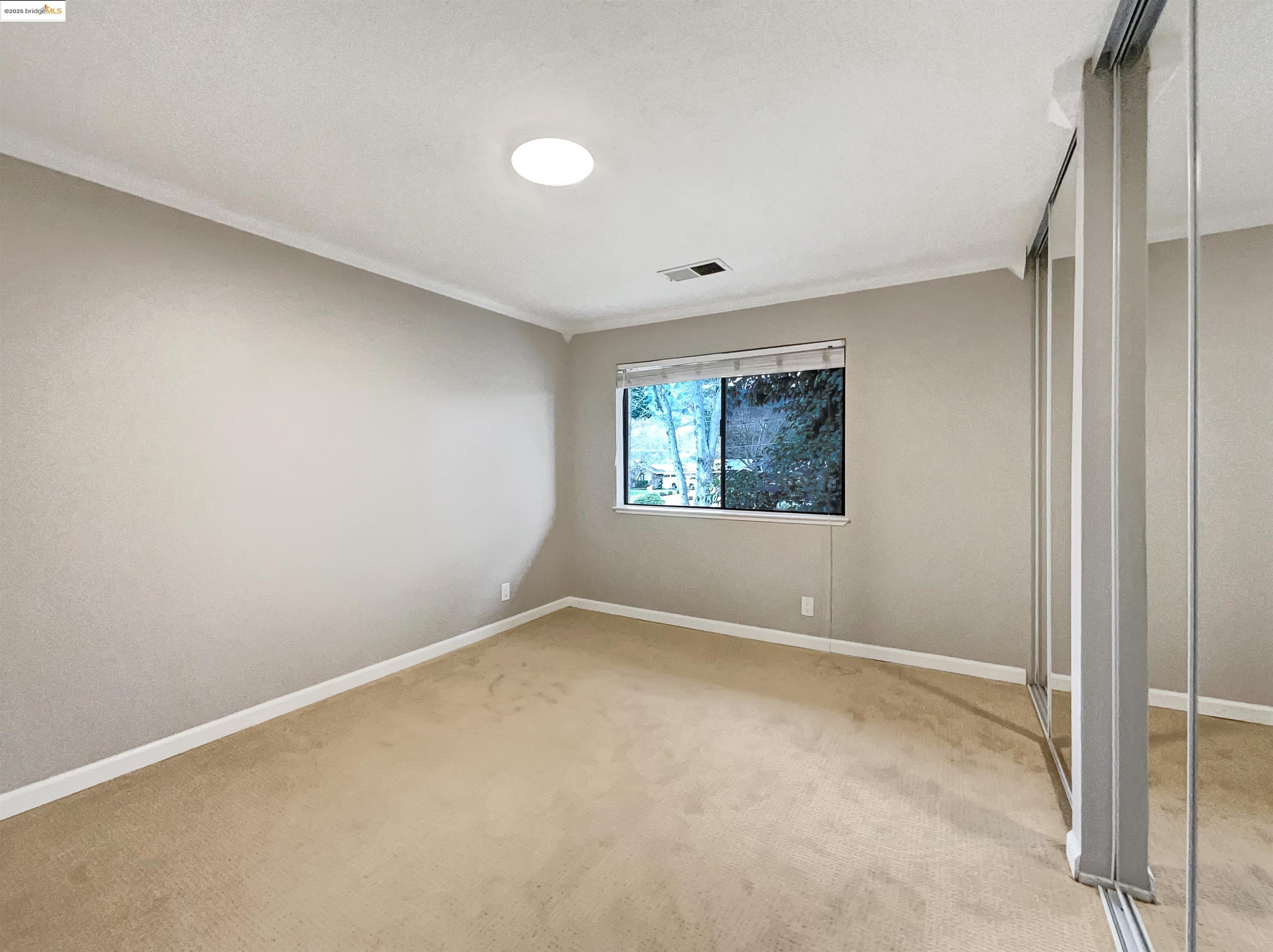 175 Midland WAY