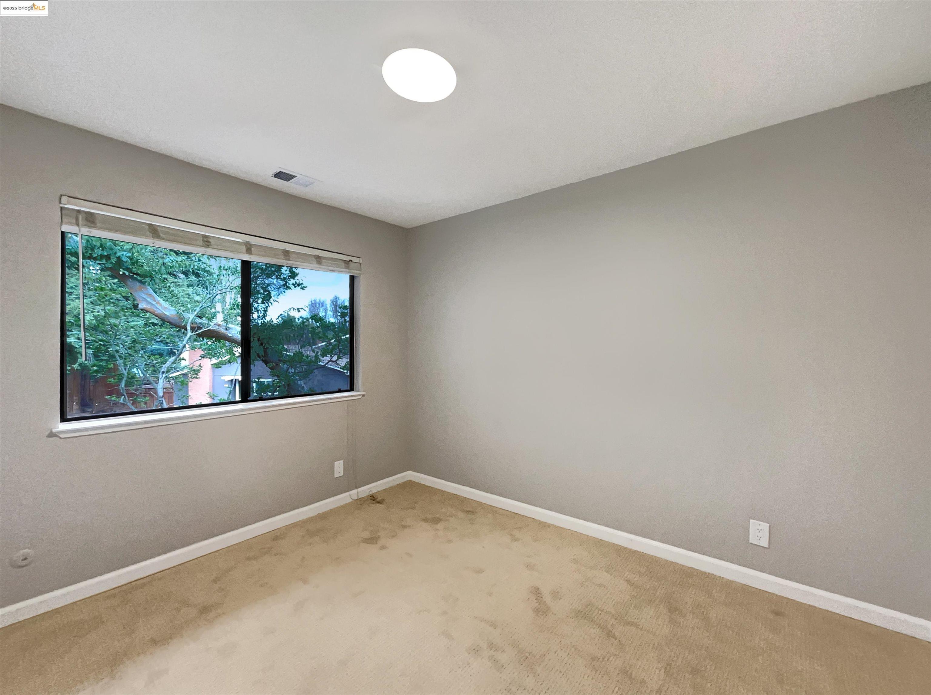 175 Midland WAY