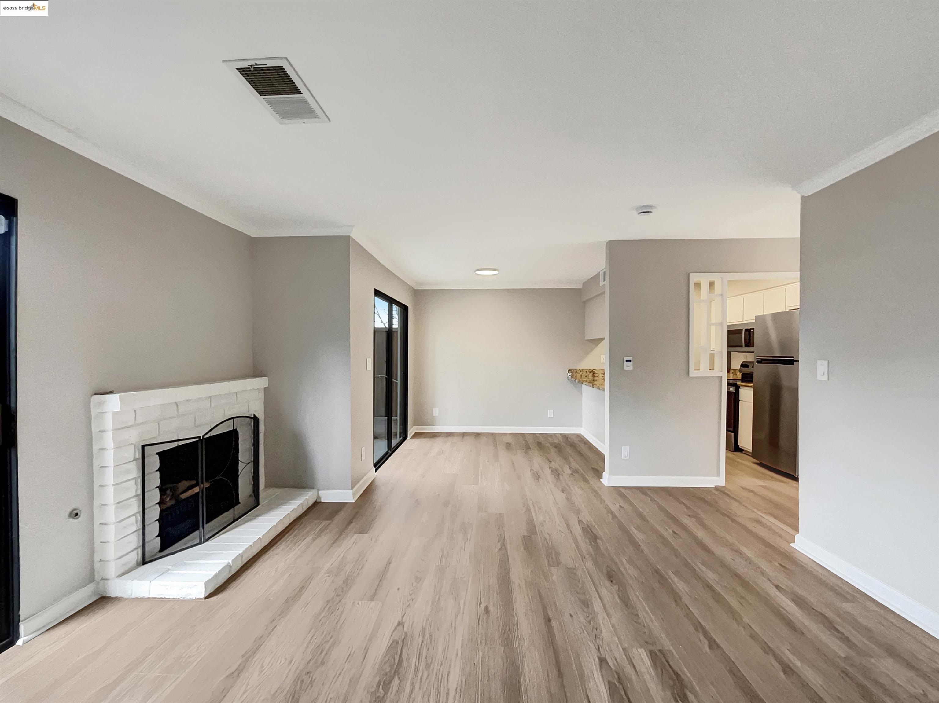 175 Midland WAY