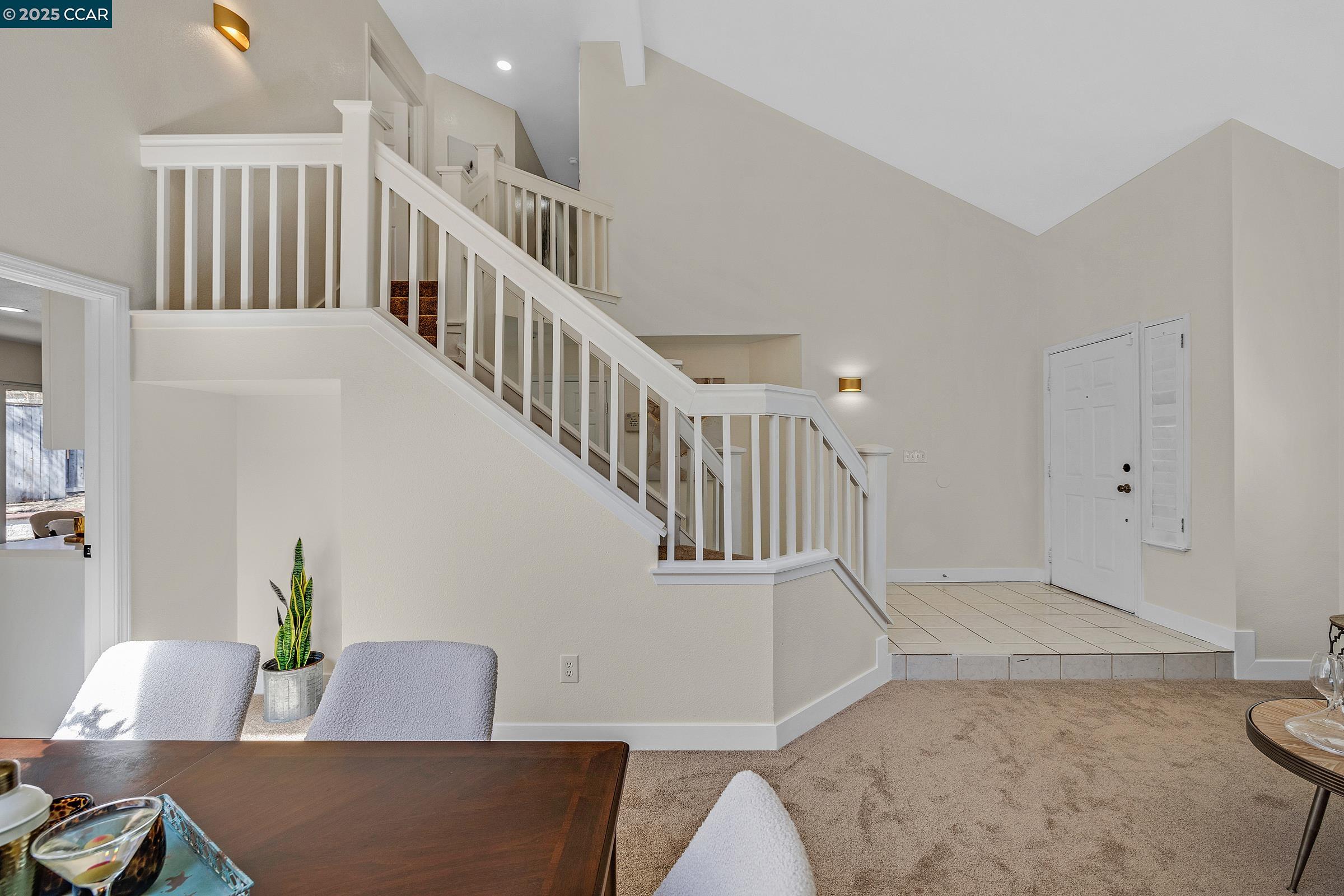 2883 Saint Martins Way