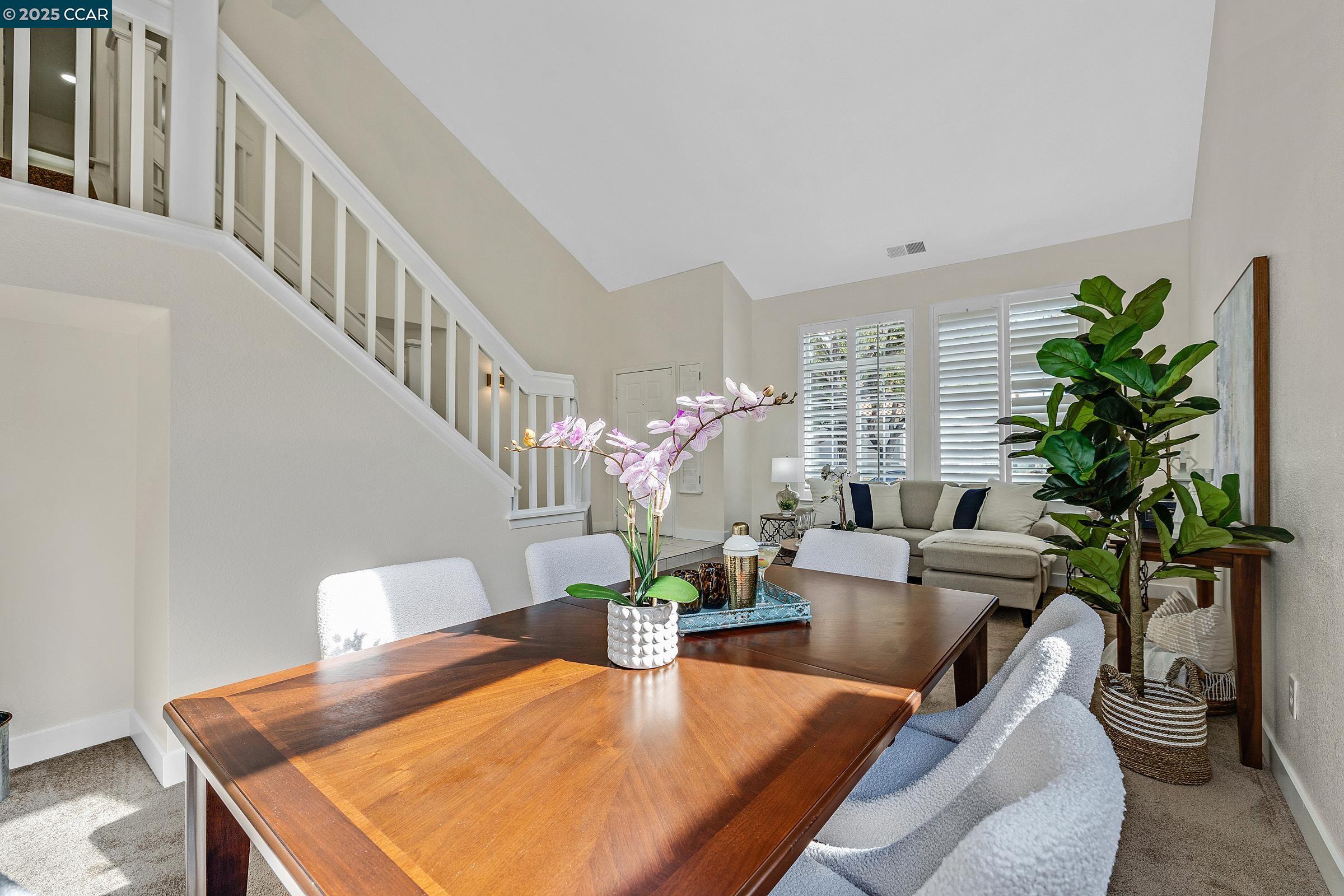 2883 Saint Martins Way