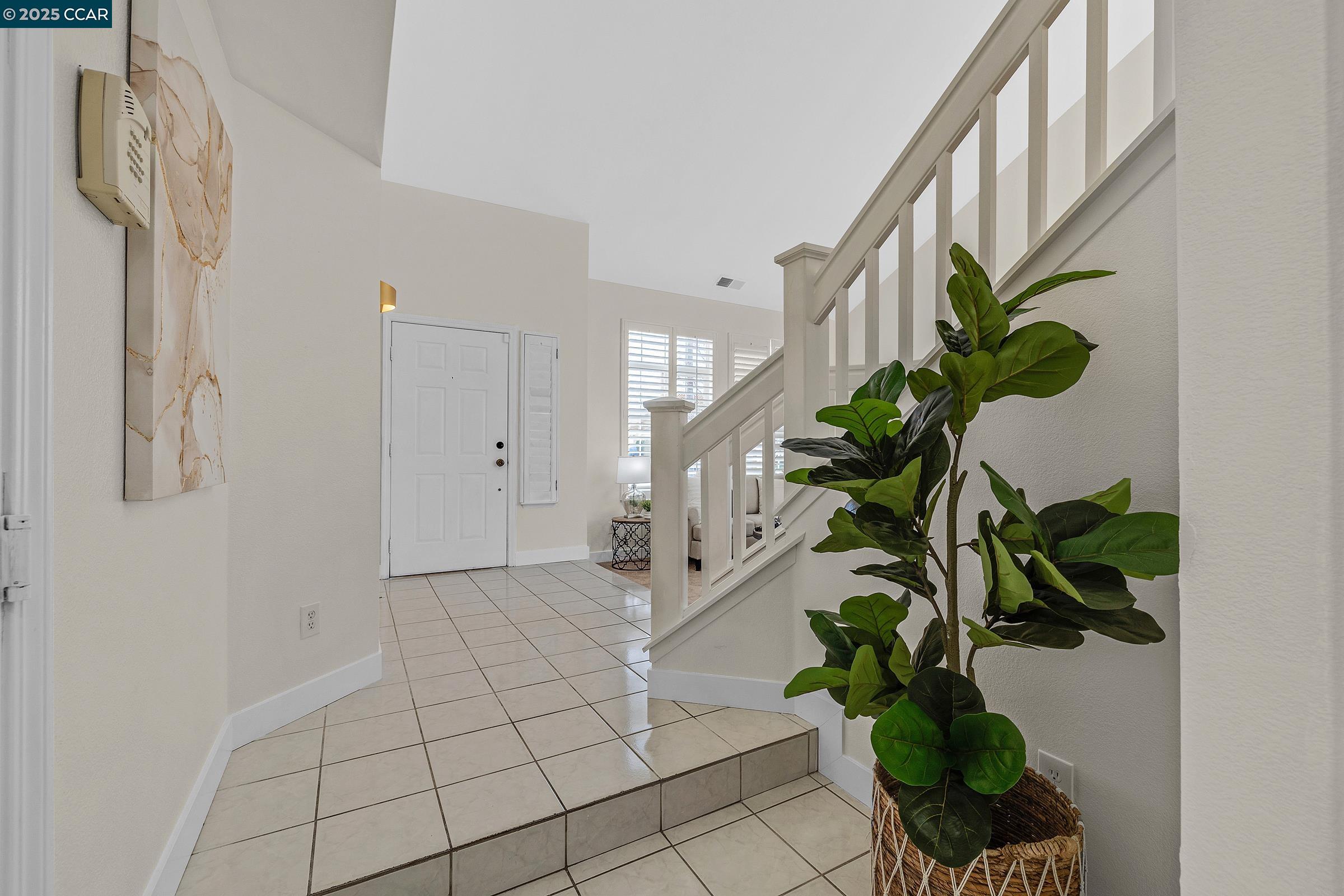 2883 Saint Martins Way