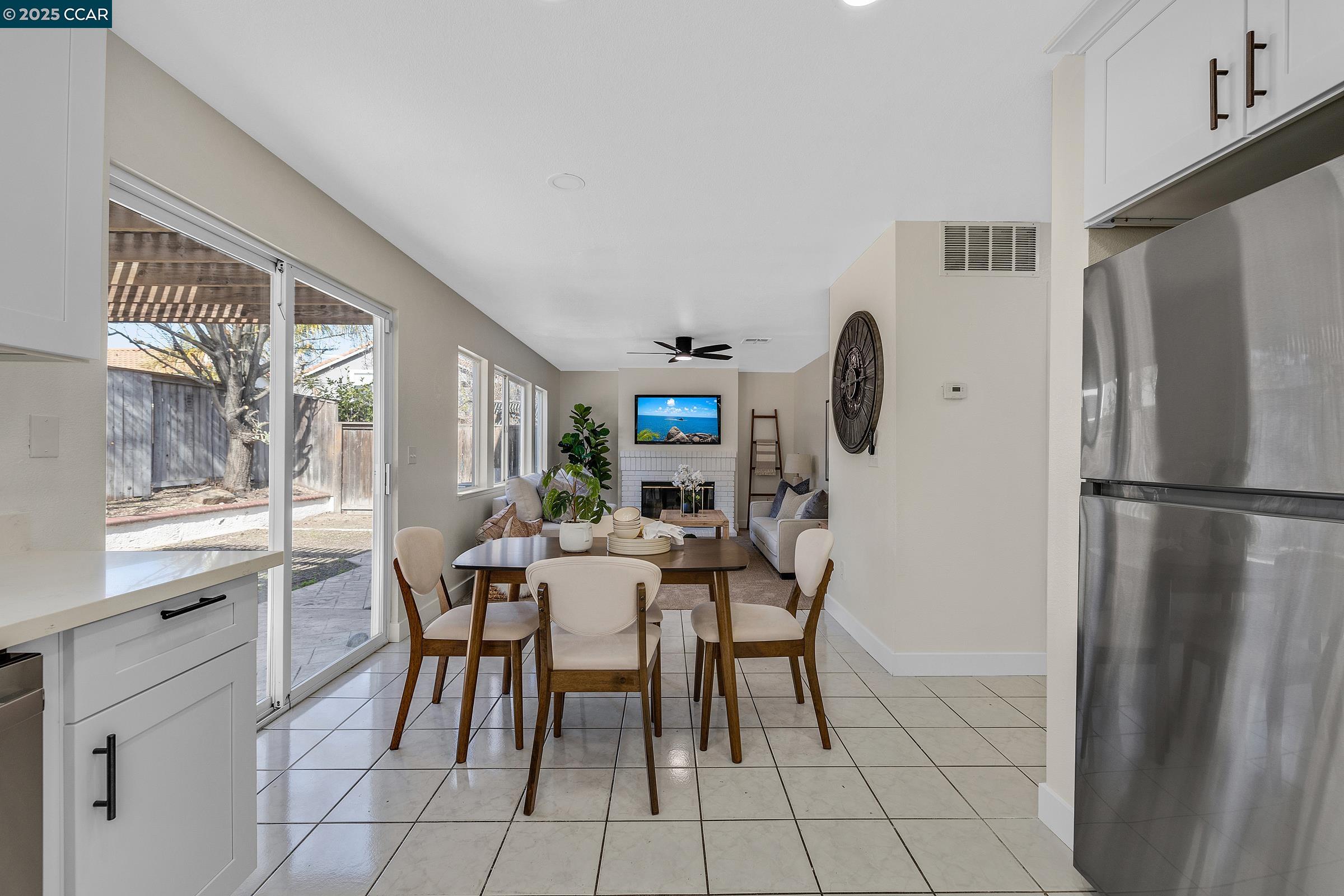 2883 Saint Martins Way