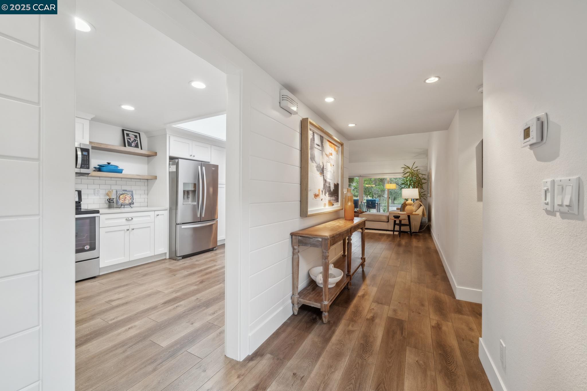 2105 Myrtle Beach Ln