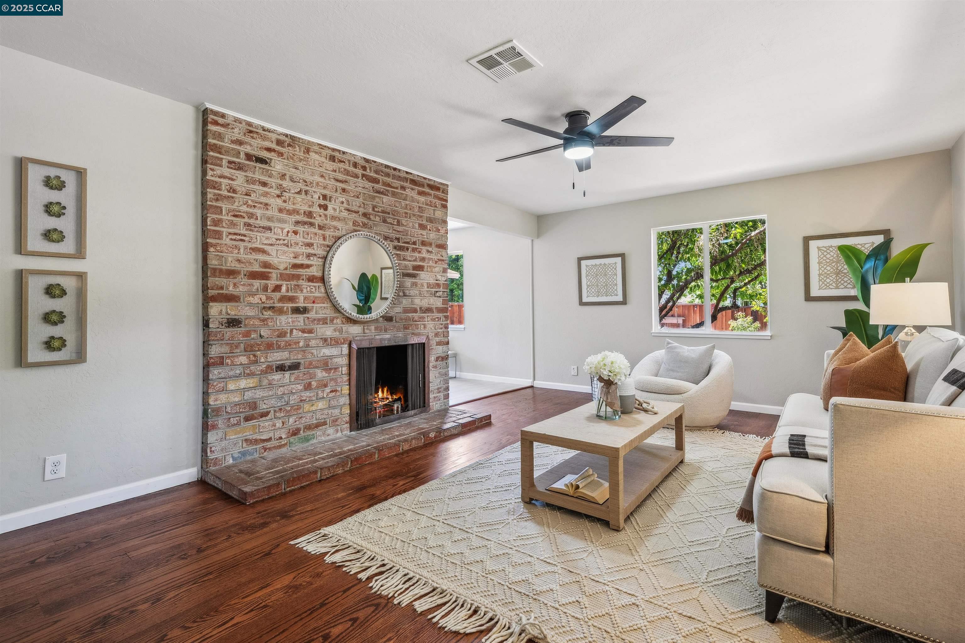 701 Duke Cir