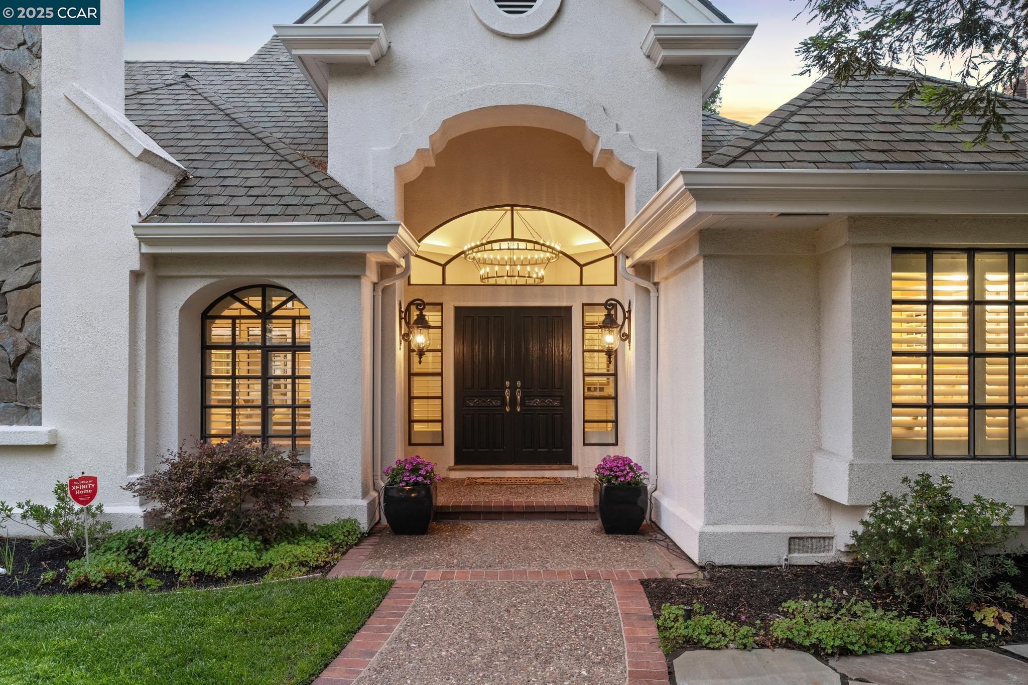 5037 Blackhawk Drive