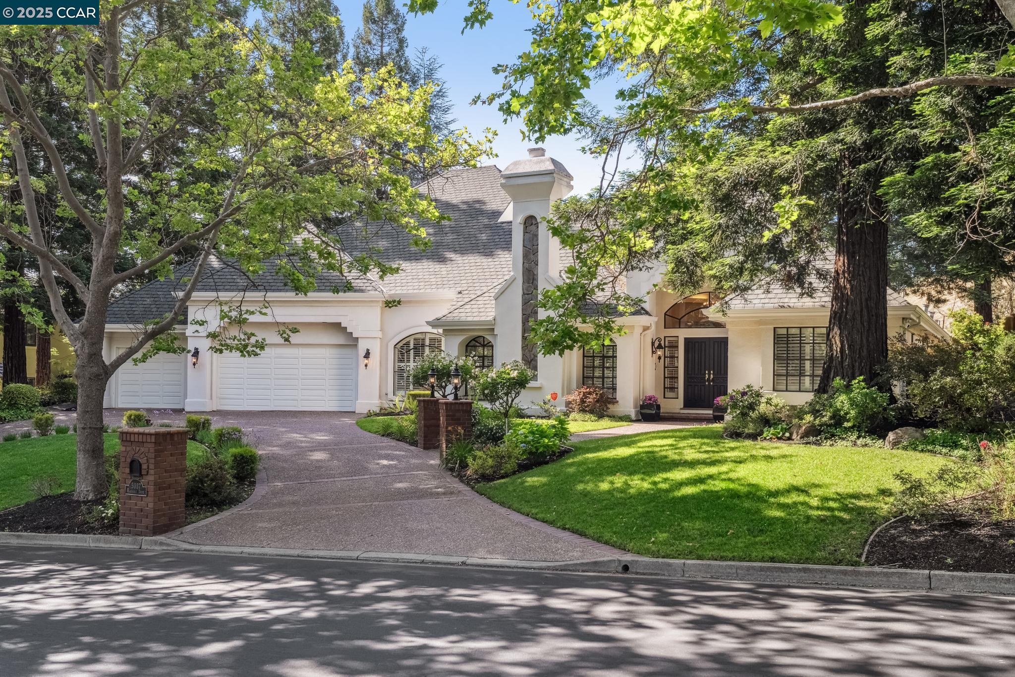 5037 Blackhawk Drive