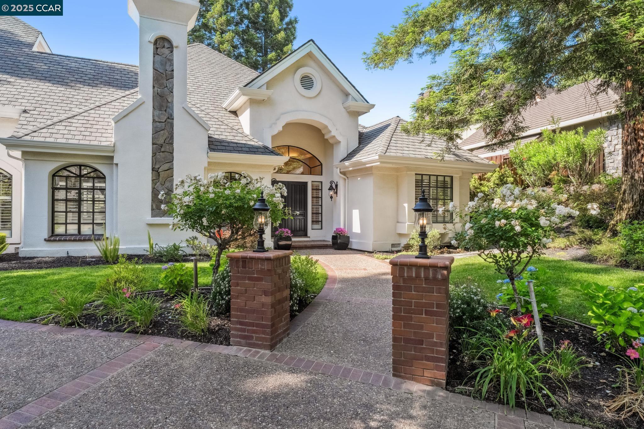 5037 Blackhawk Drive