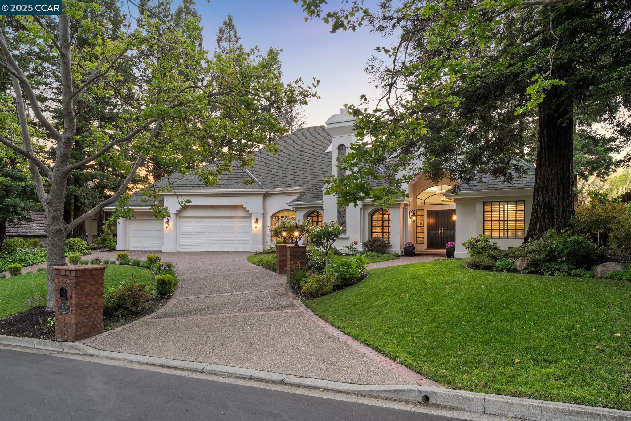 5037 Blackhawk Drive