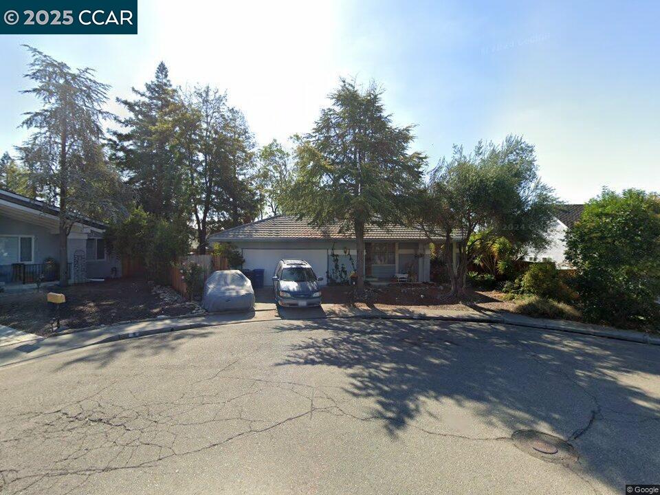 6 San Pedro Pl