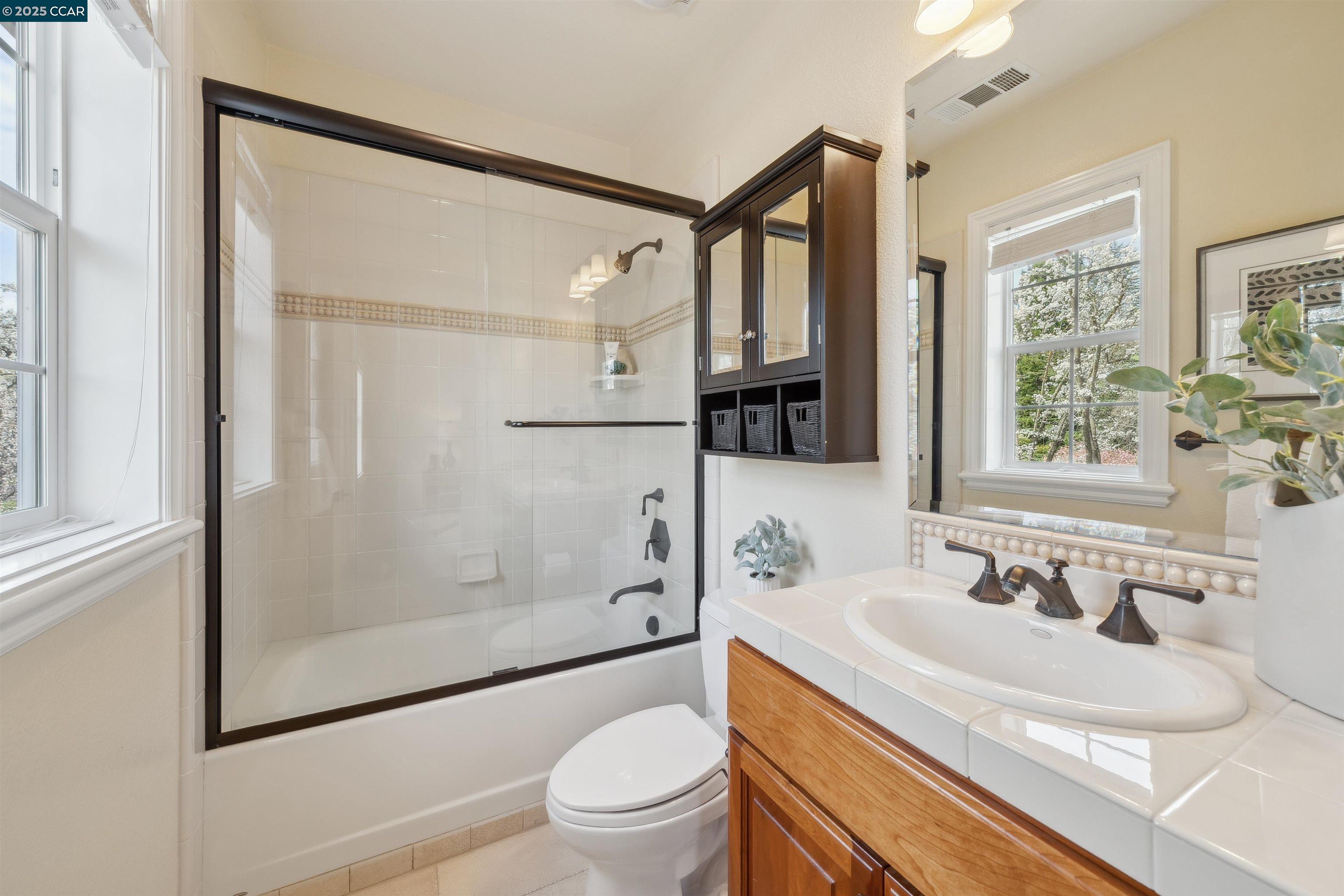 3 Brooktree Dr