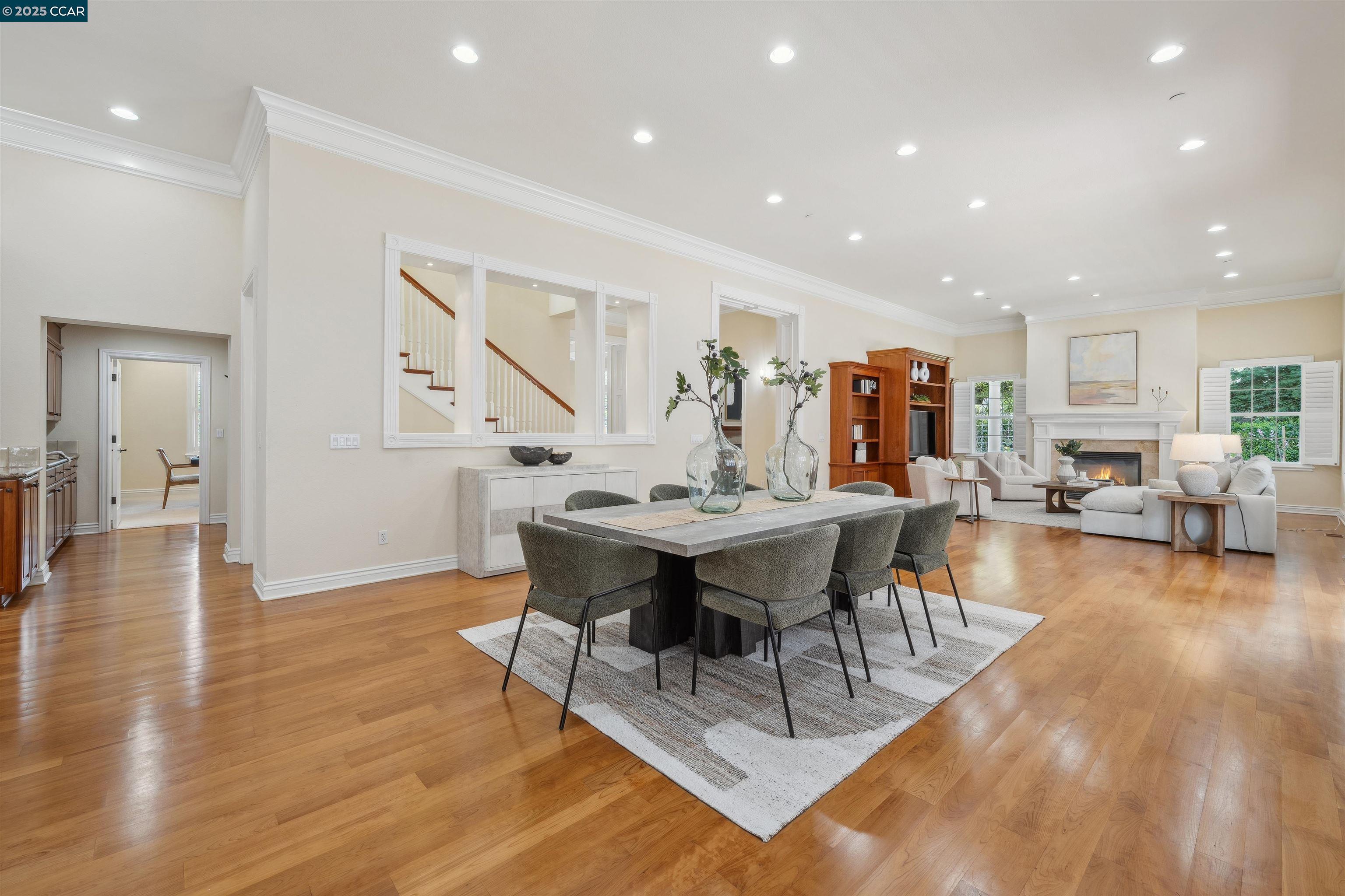 3 Brooktree Dr