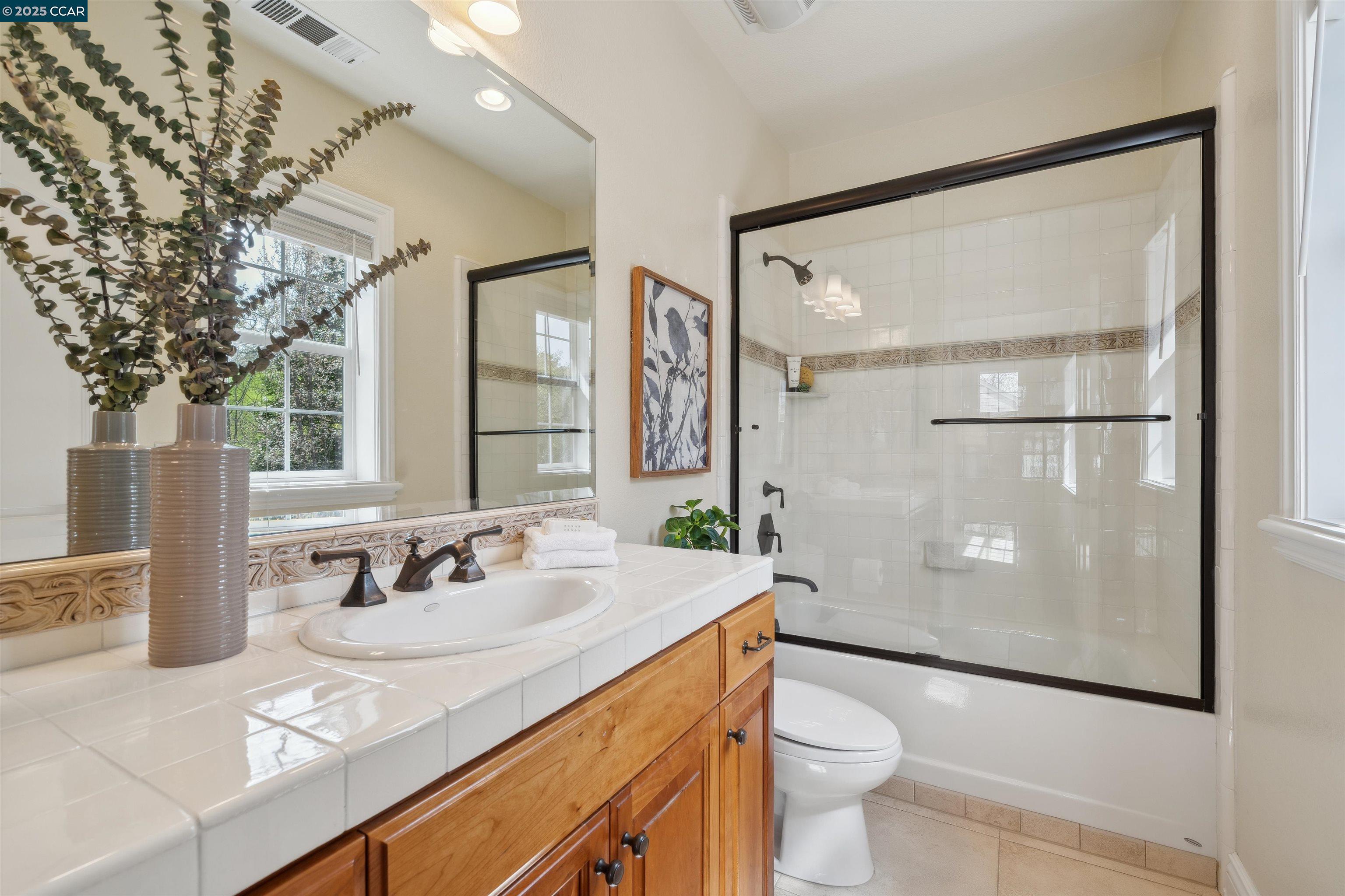 3 Brooktree Dr