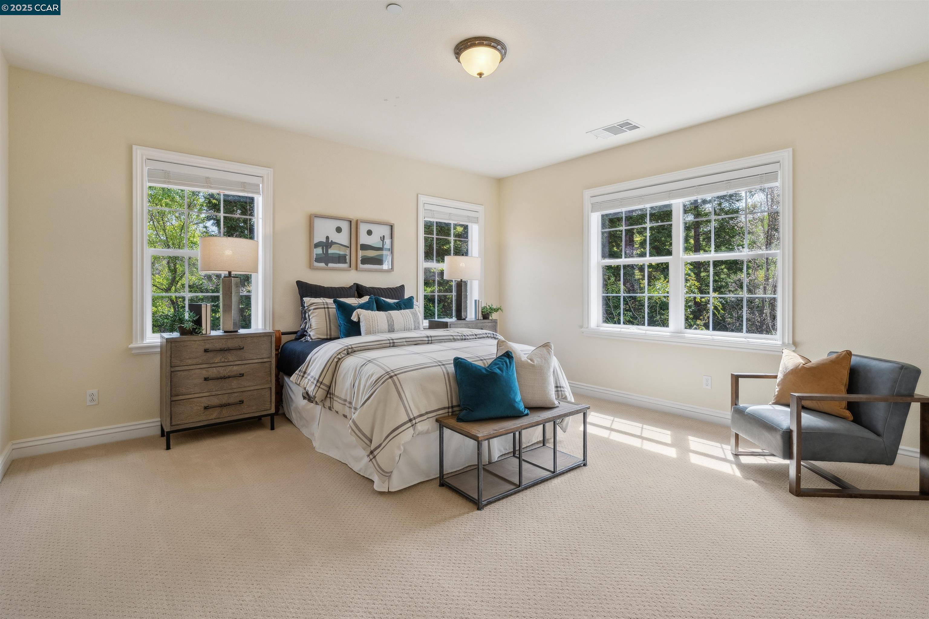 3 Brooktree Dr