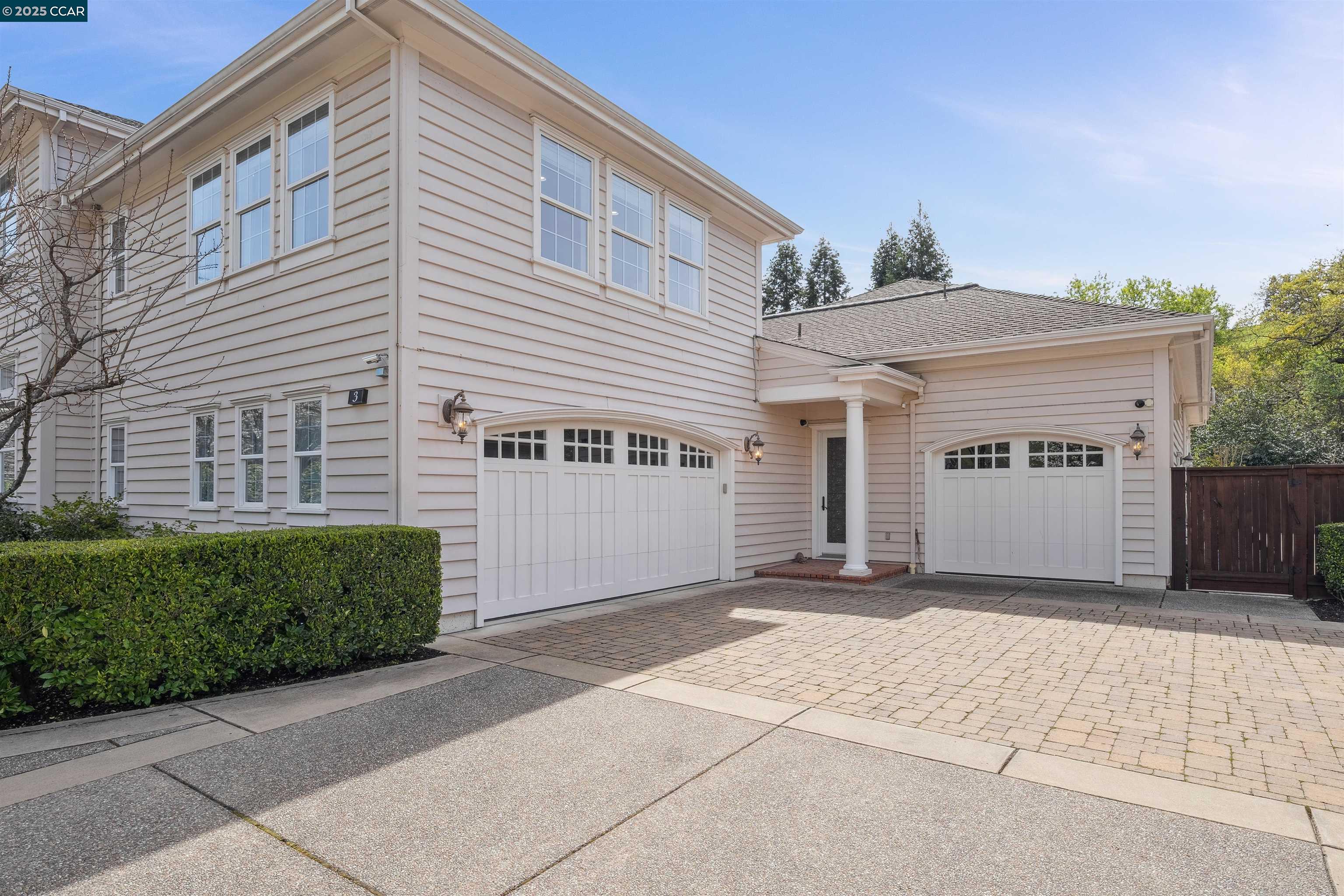 3 Brooktree Dr