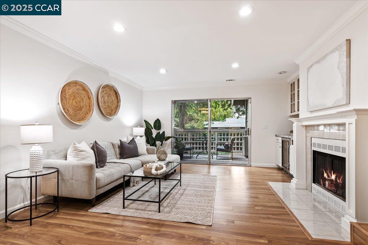2606 Jones Rd # B