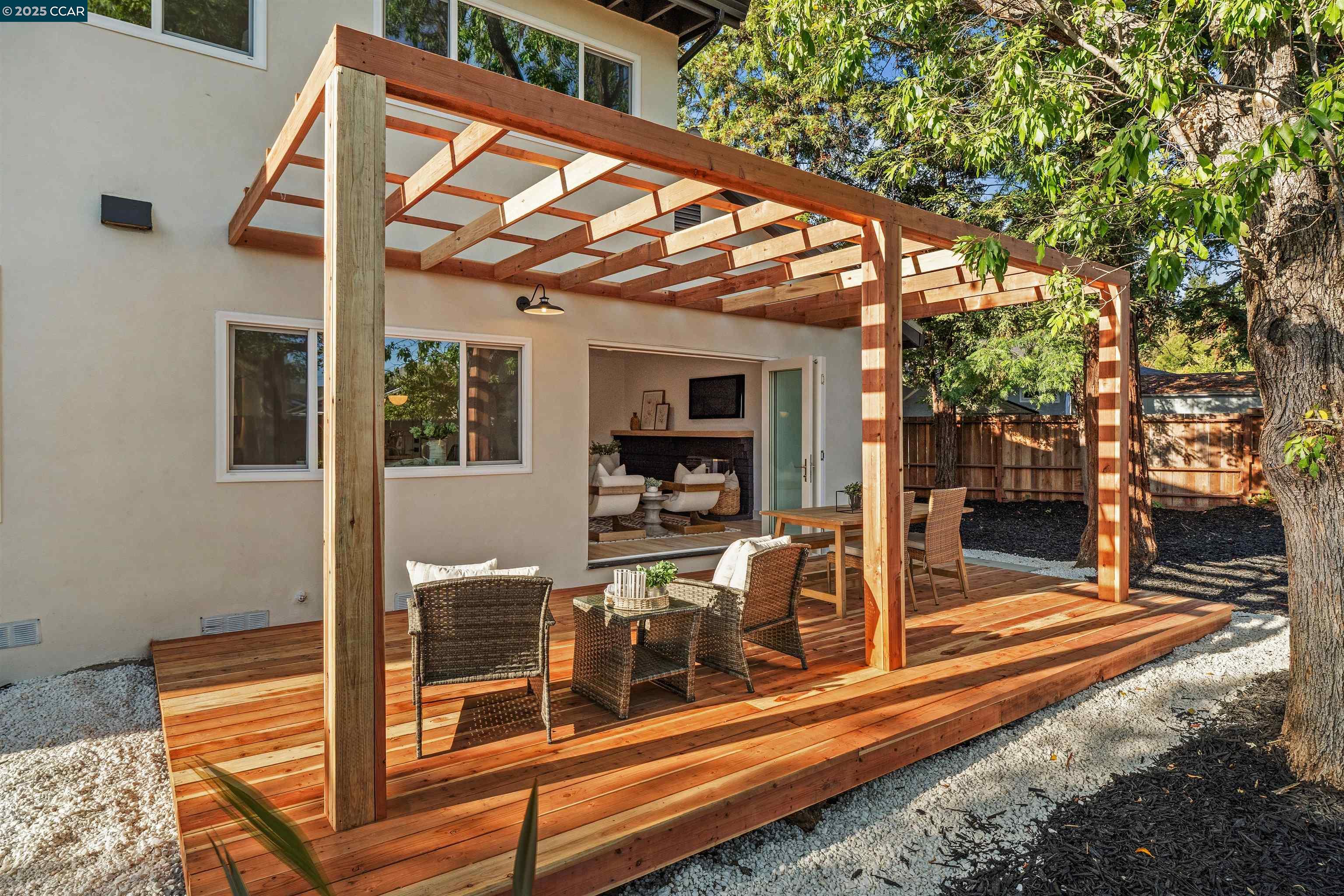 6 San Pedro Pl