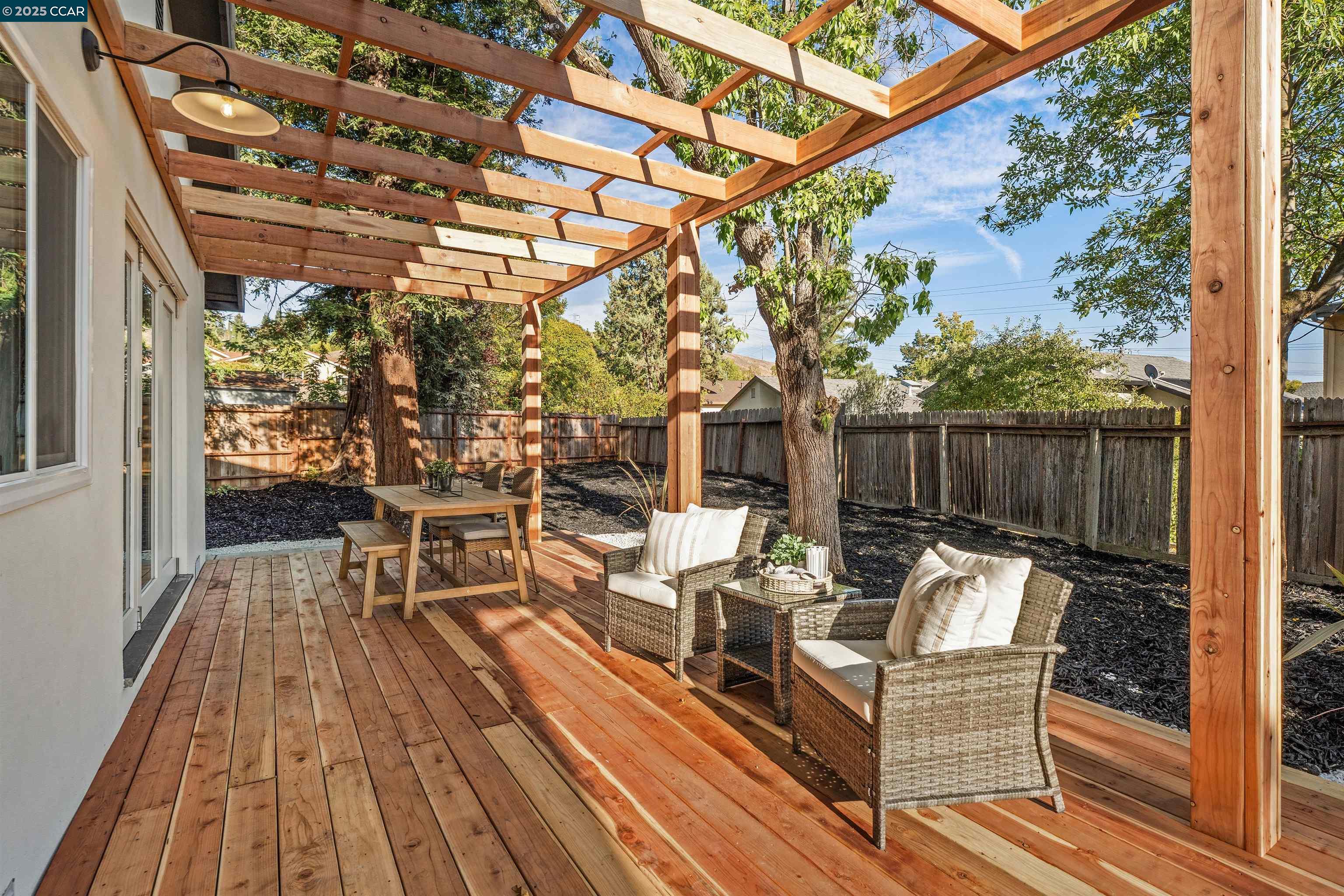 6 San Pedro Pl