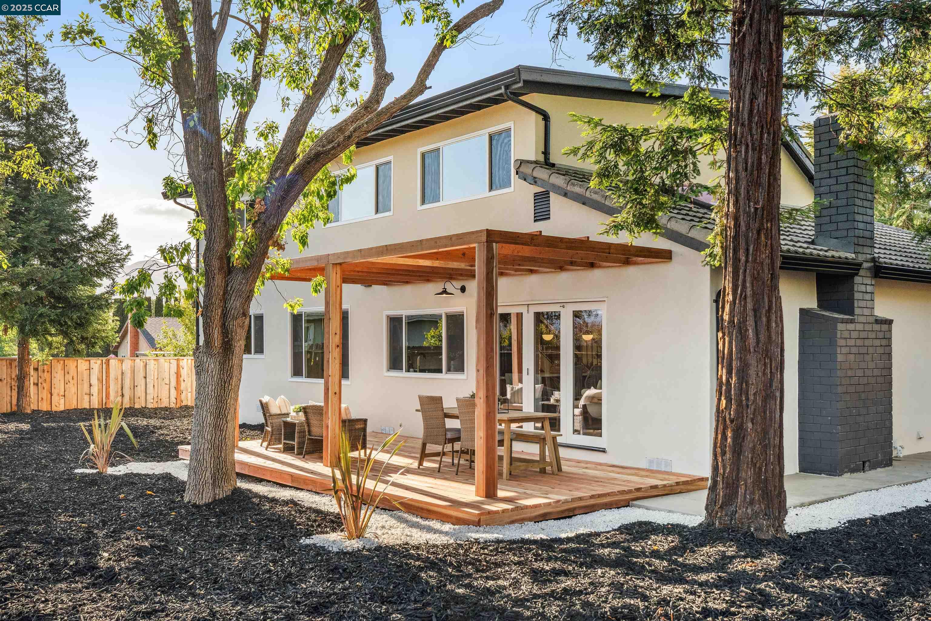 6 San Pedro Pl