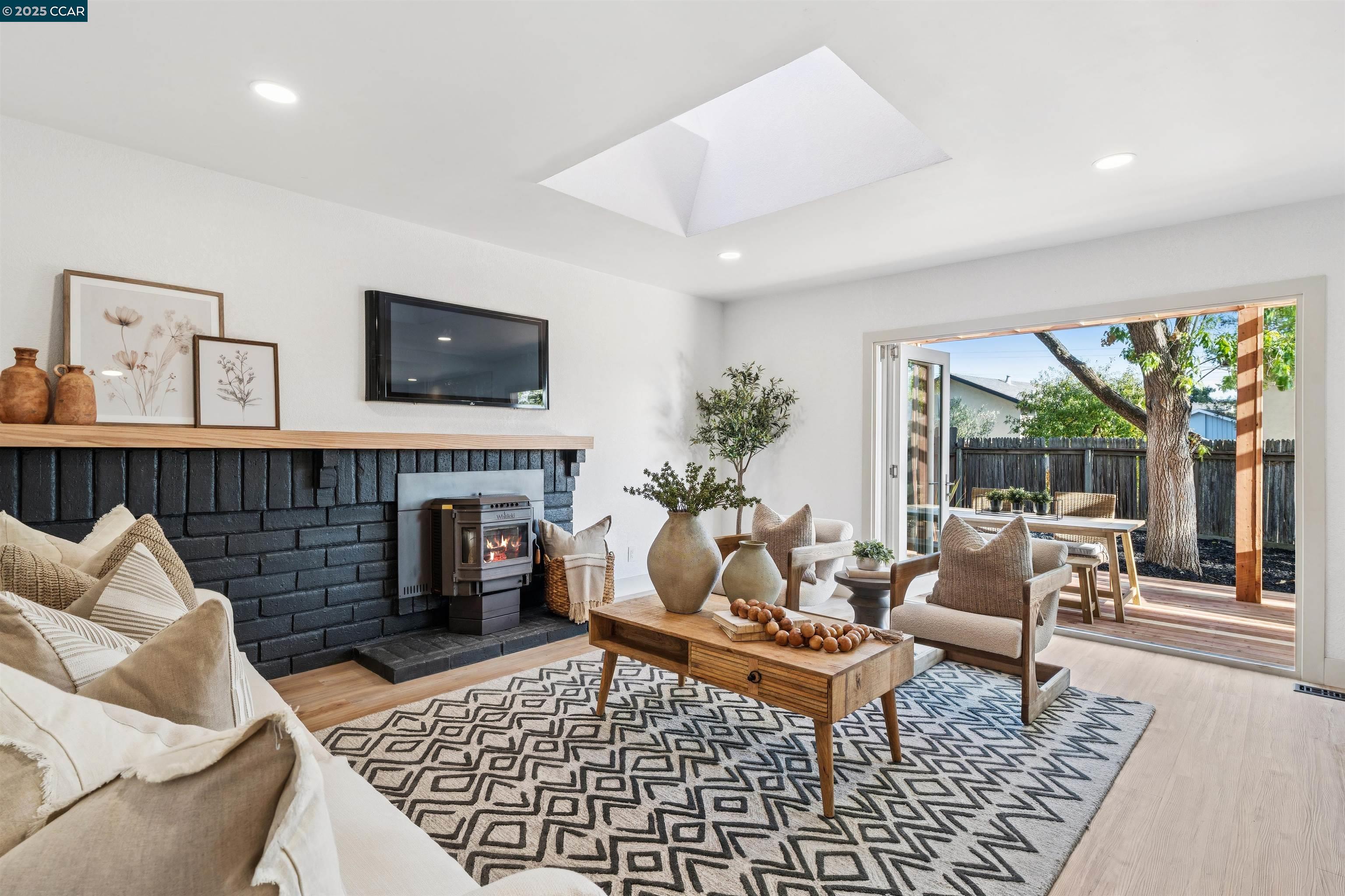 6 San Pedro Pl