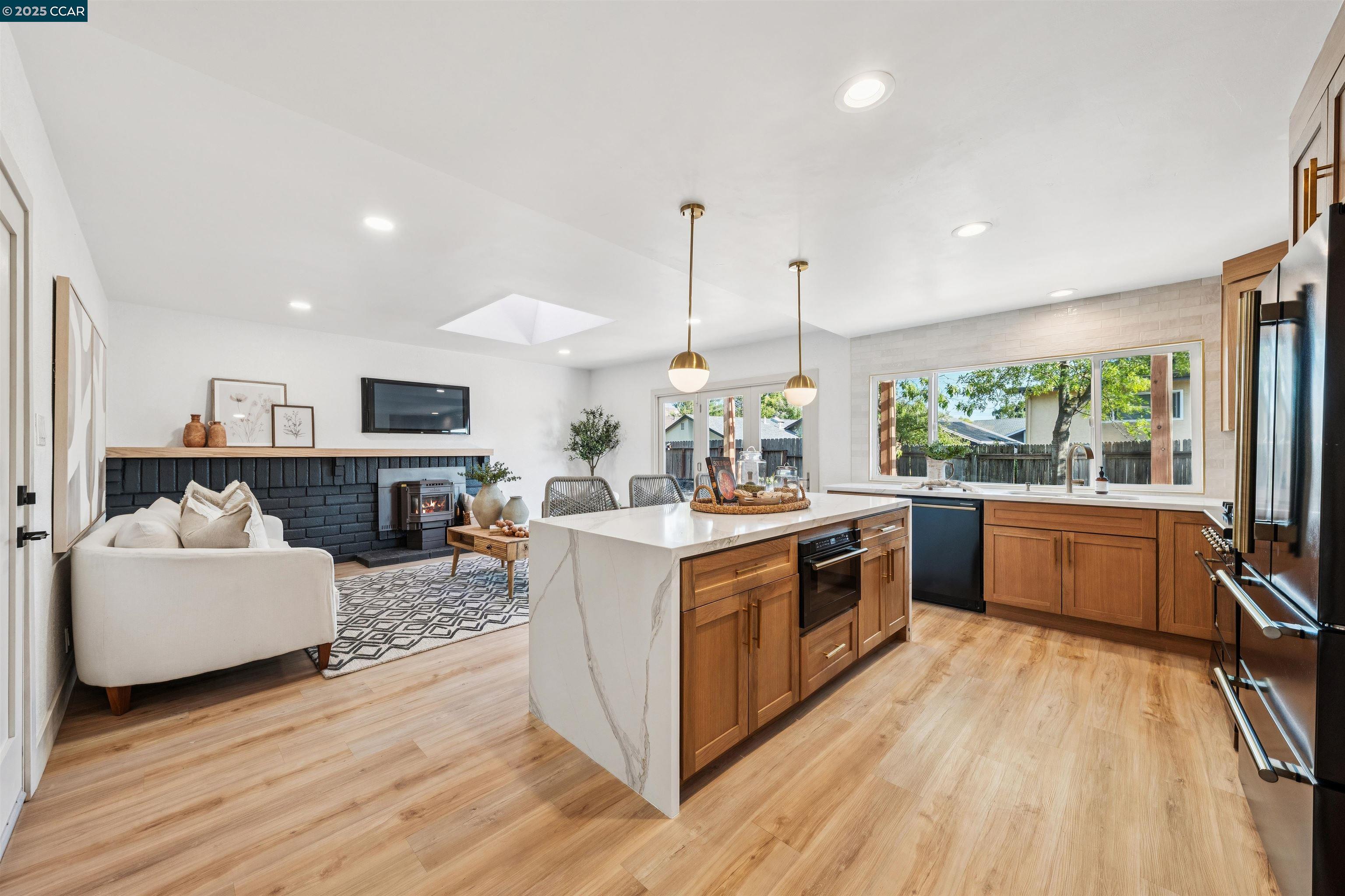 6 San Pedro Pl