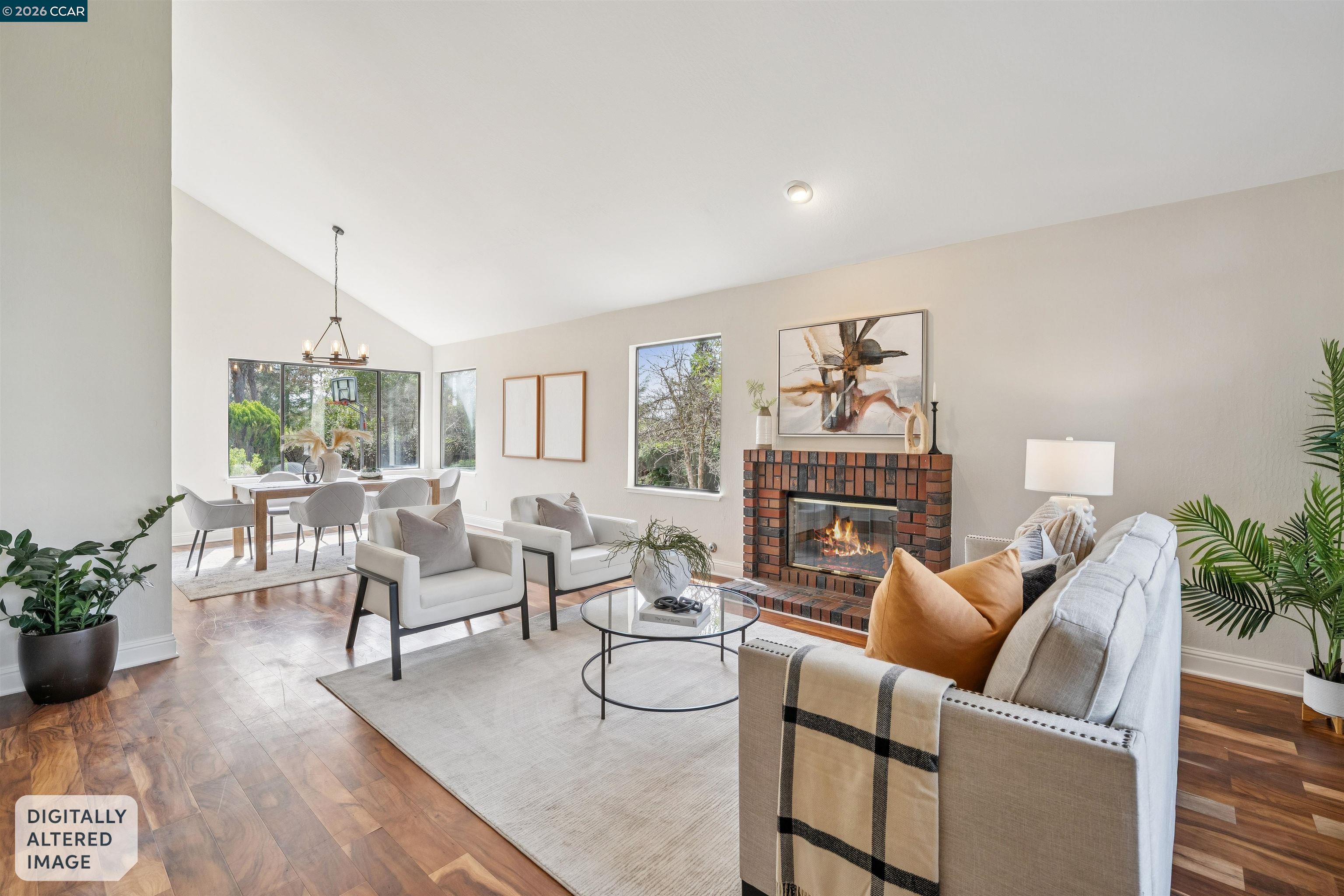 140 Cottonwood Ln