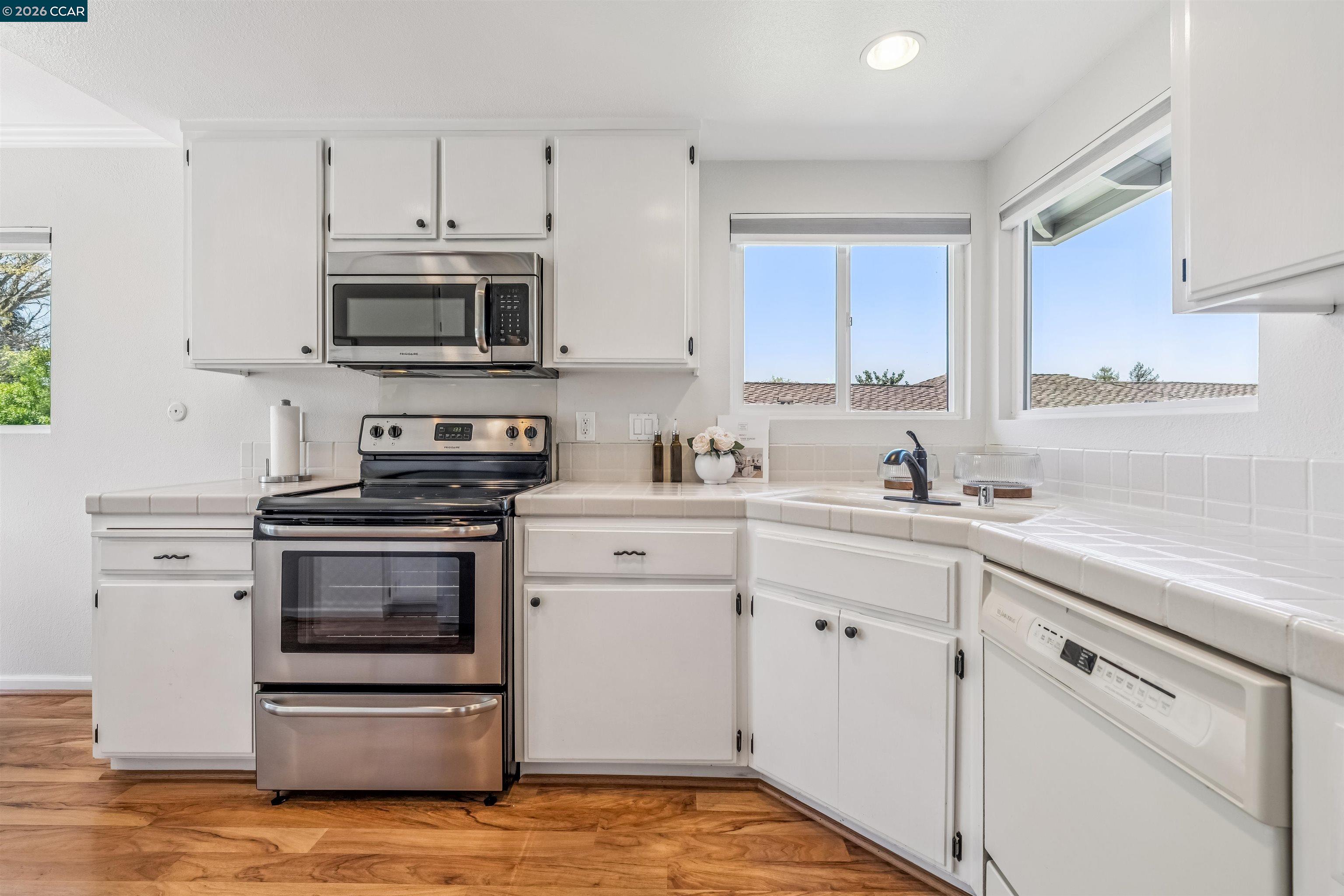 2131 Myrtle Beach Ln