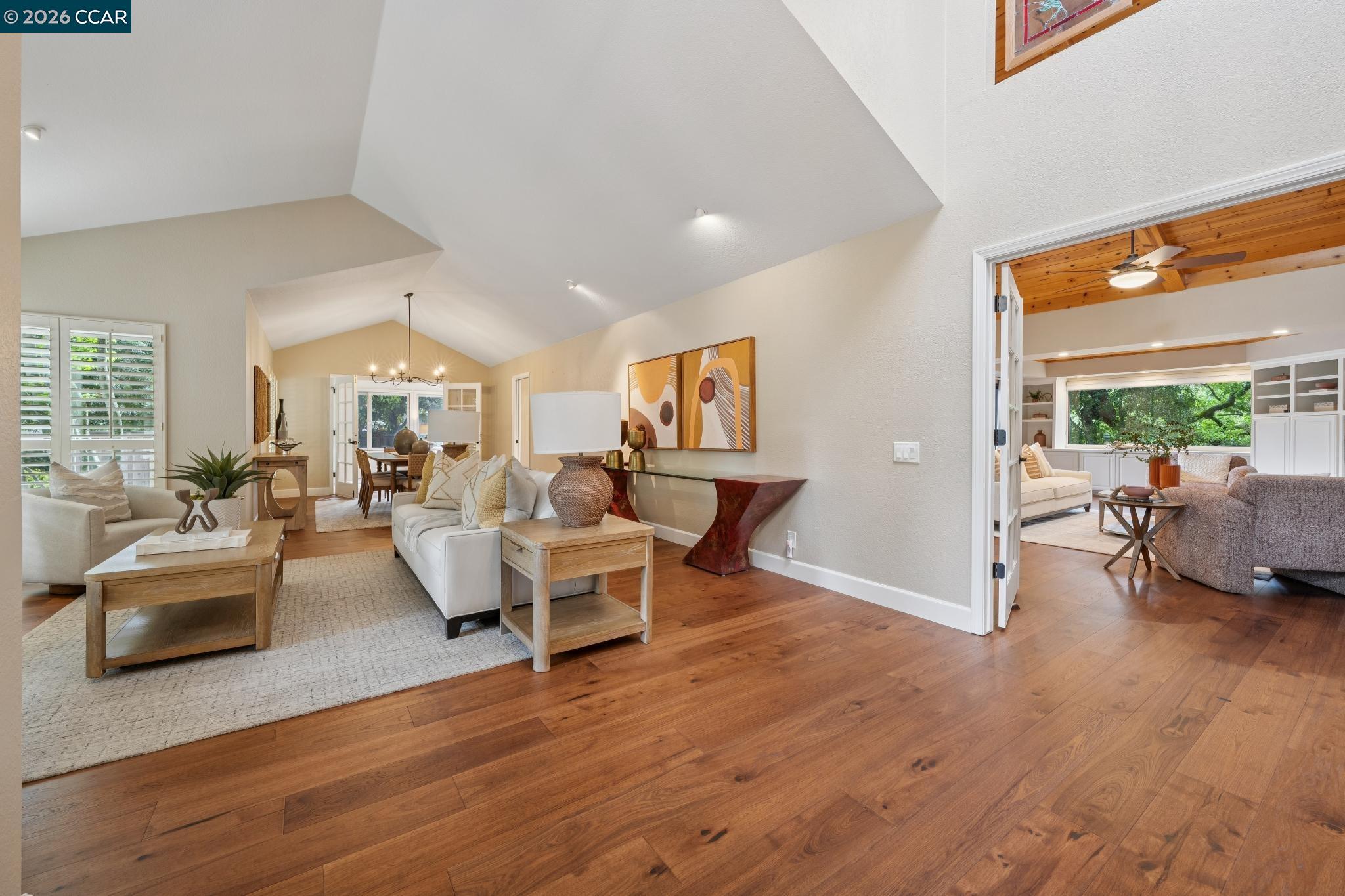 2165 Canyon Oak Ln