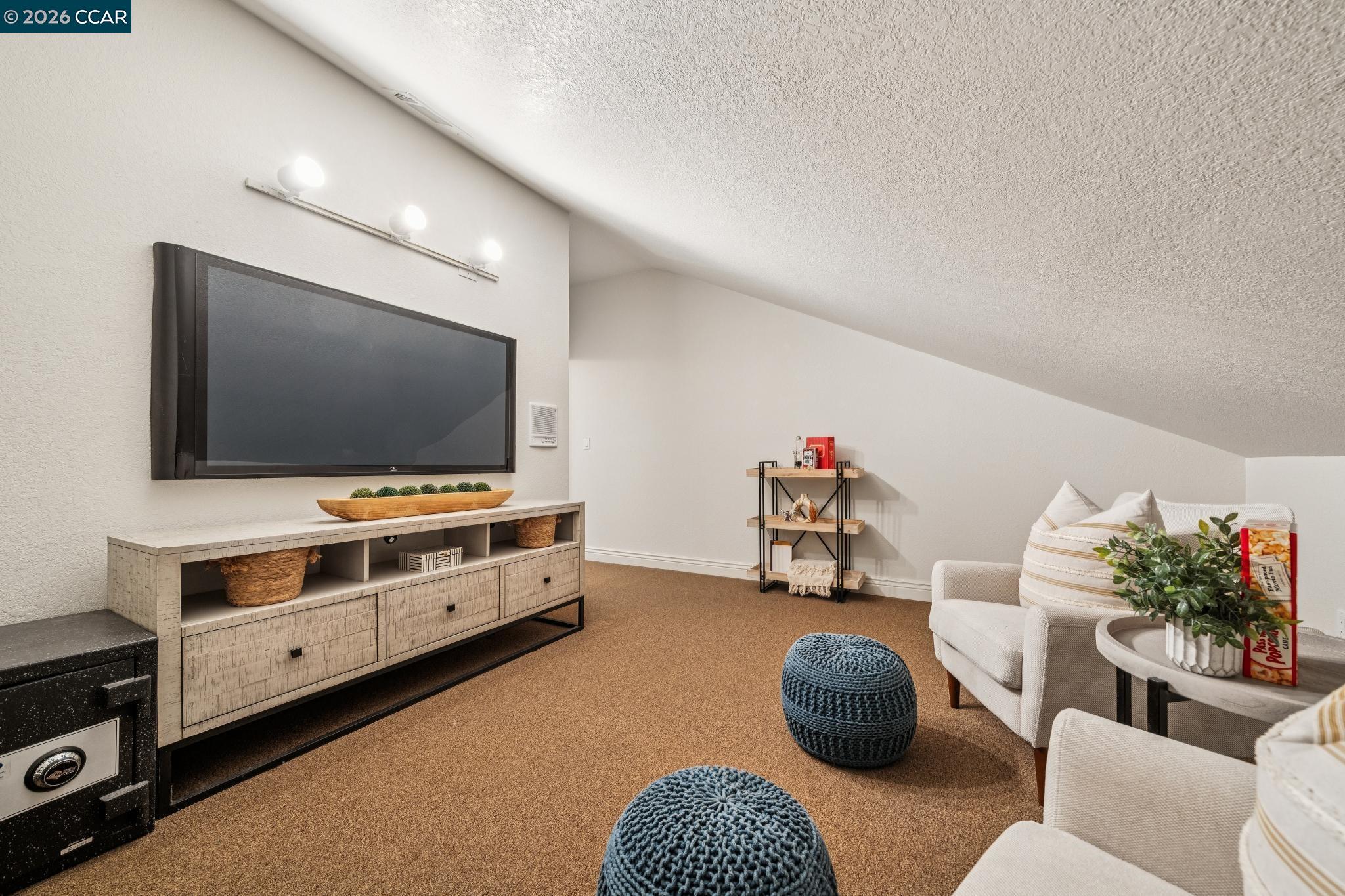 3271 Blackhawk Meadow Dr