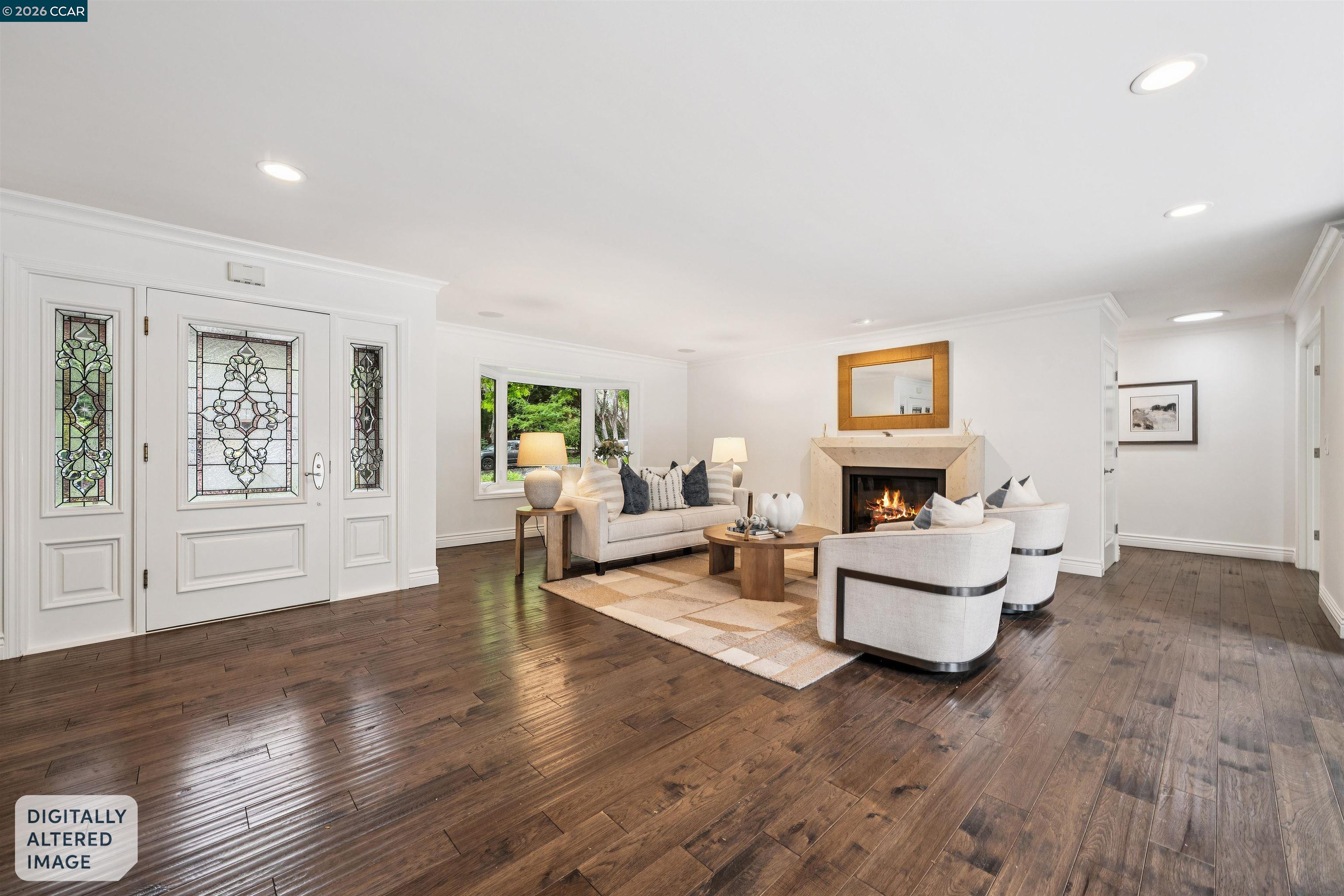 2348 Holly Oak Dr