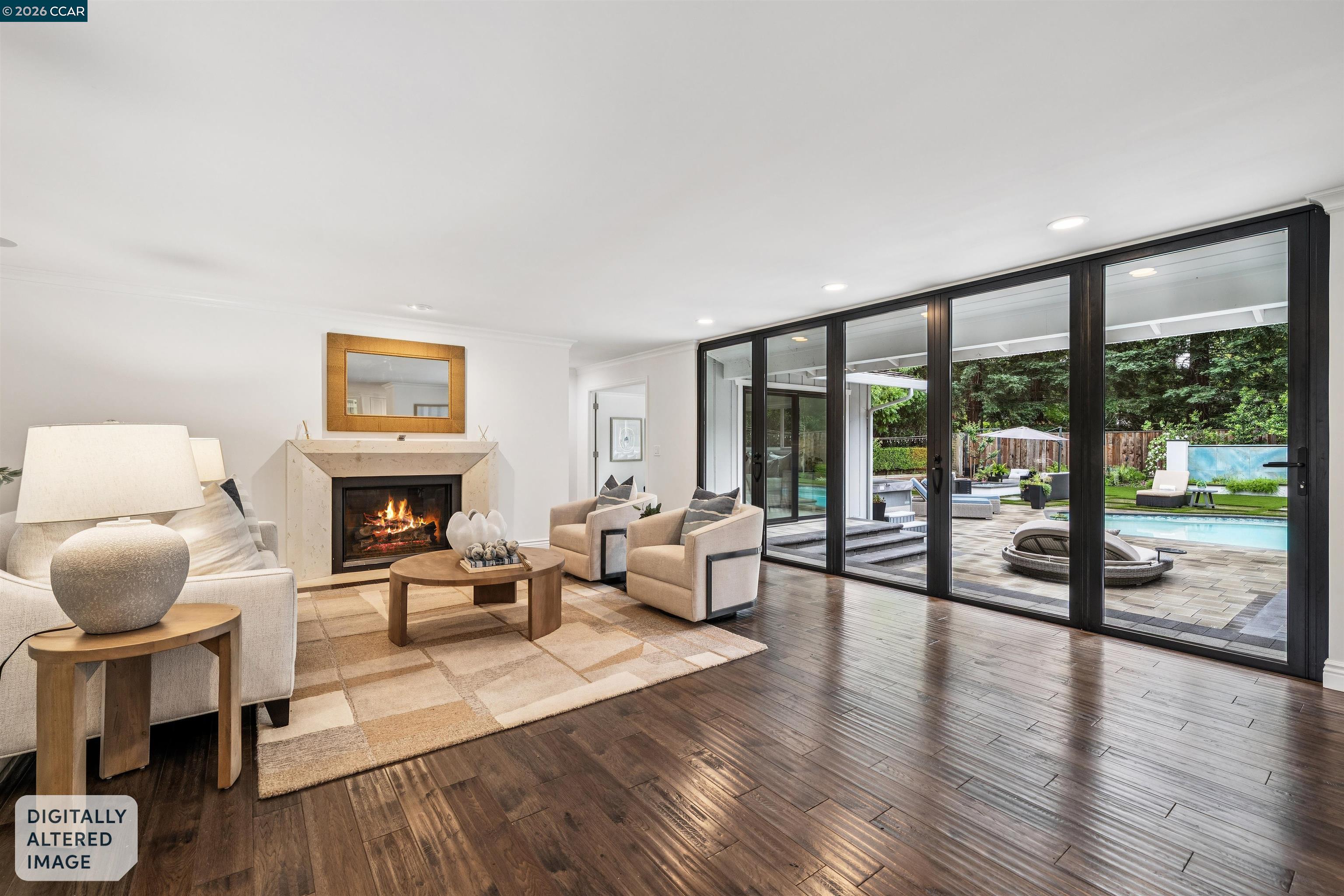2348 Holly Oak Dr