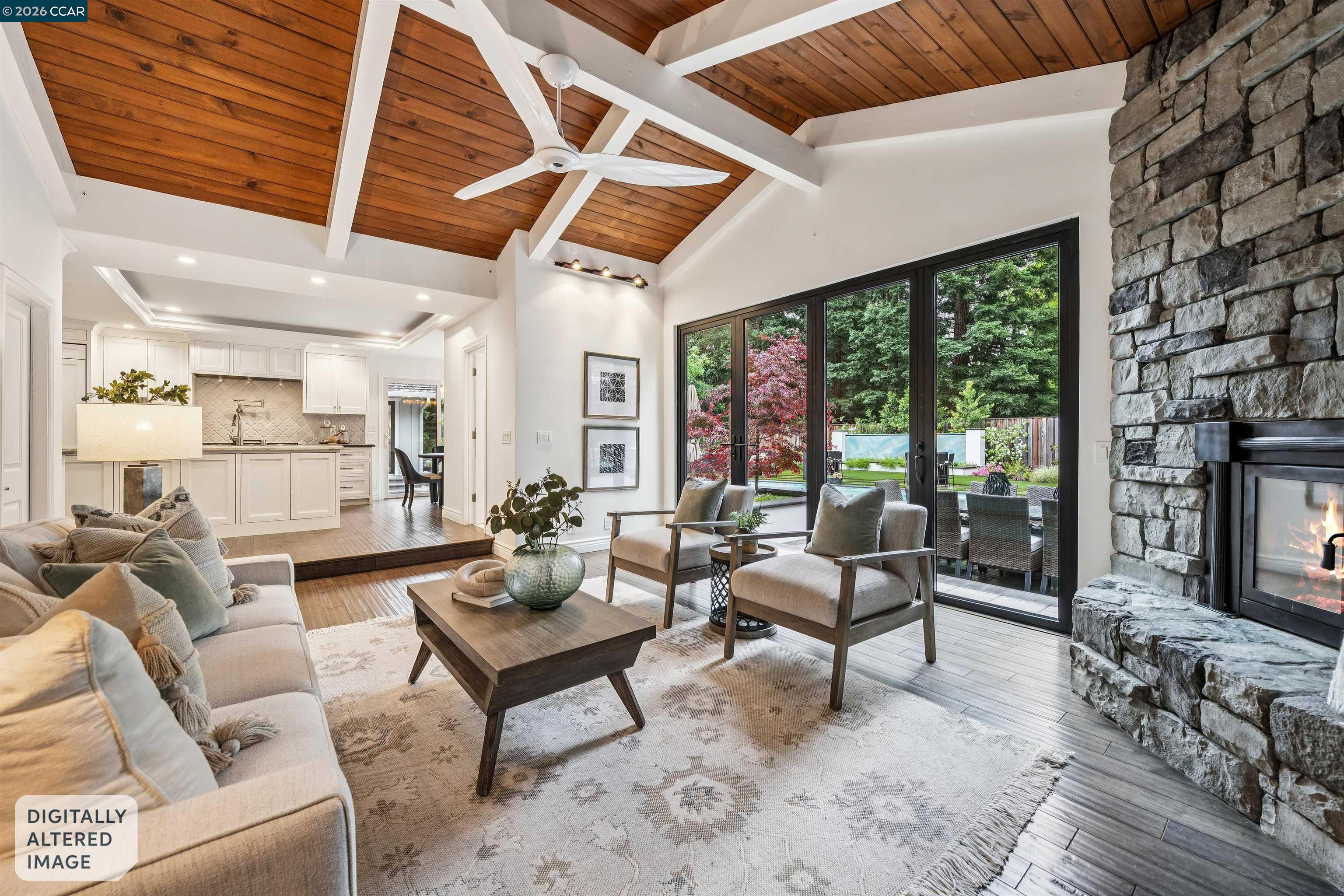 2348 Holly Oak Dr