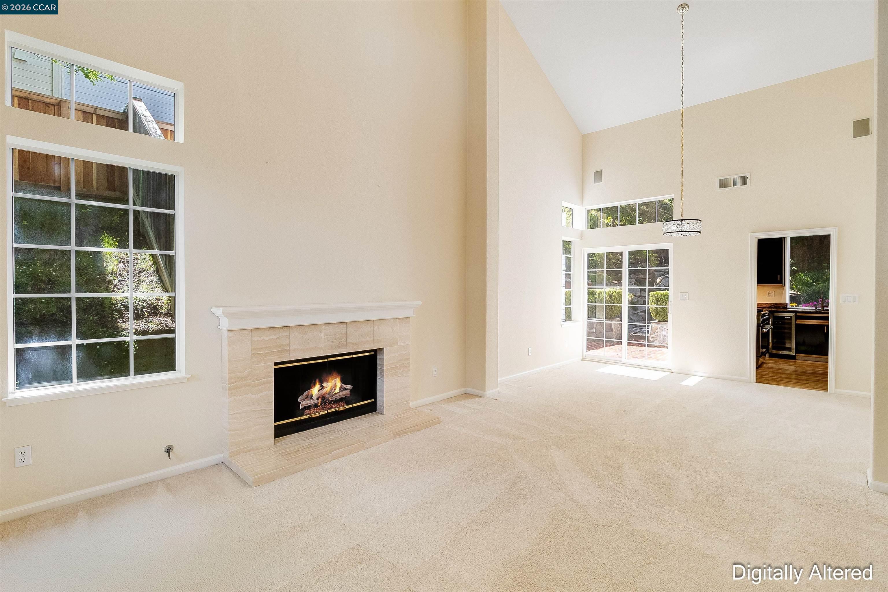 220 Valley Glen Ln