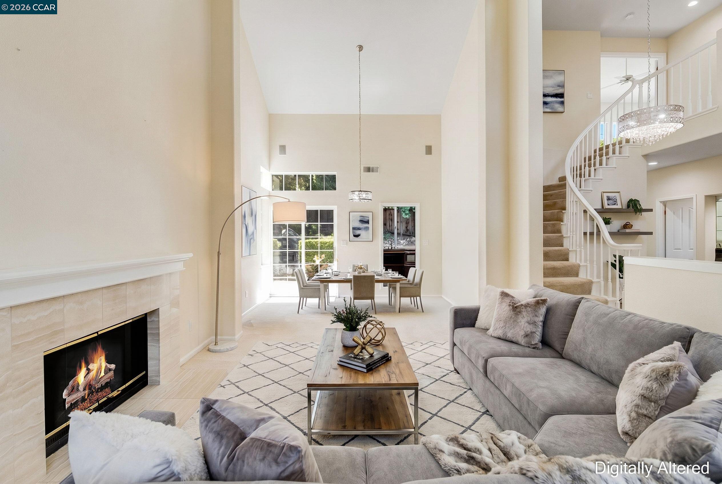 220 Valley Glen Ln