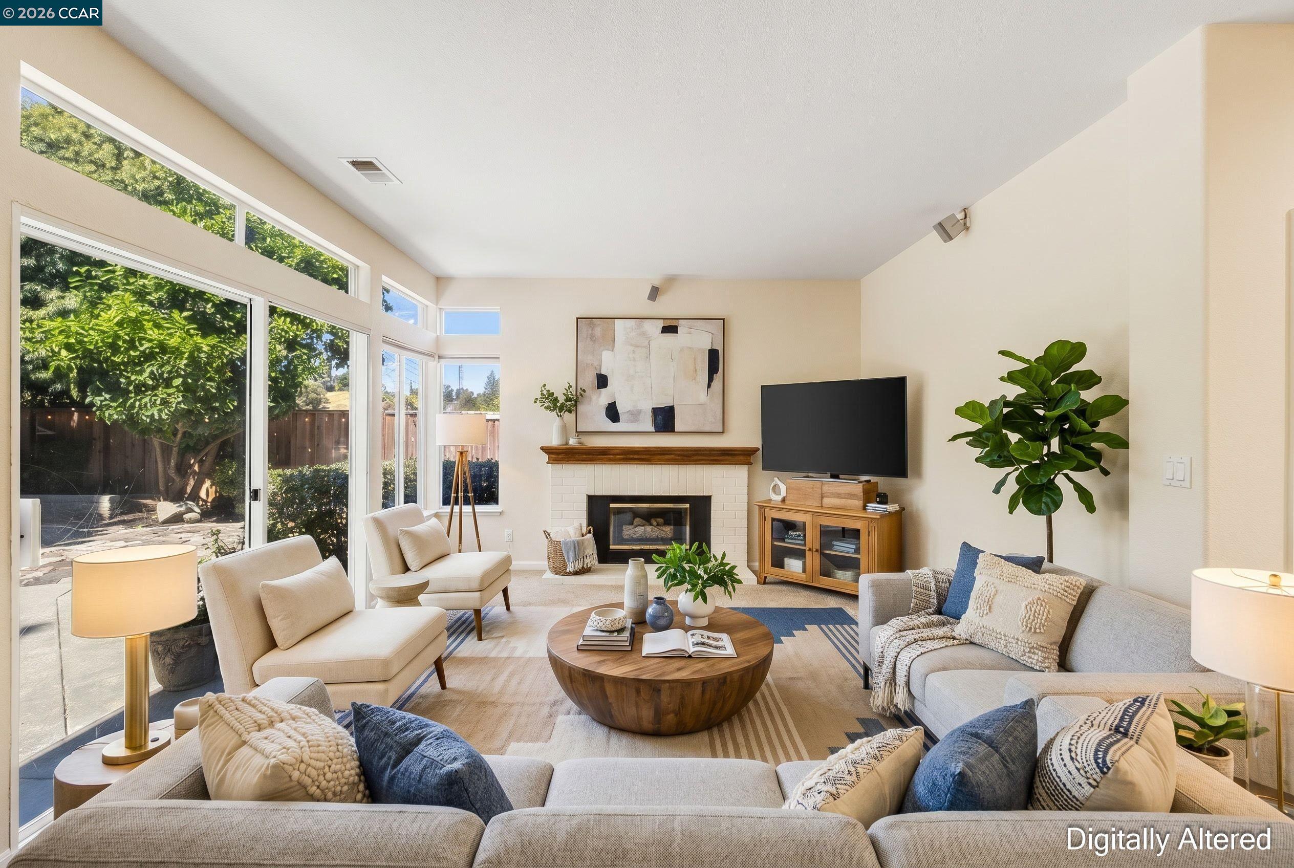 220 Valley Glen Ln