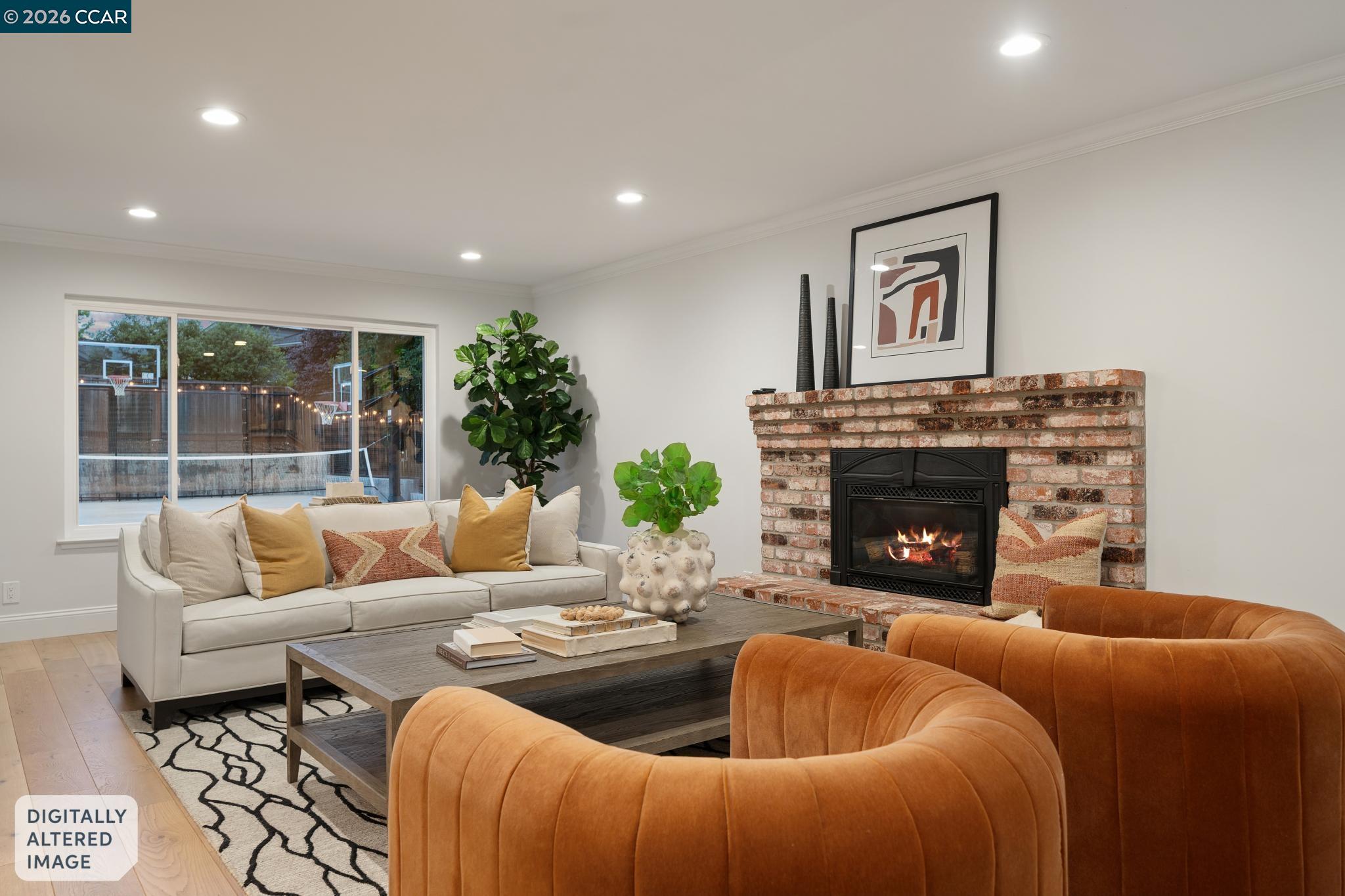121 Castleford Cir