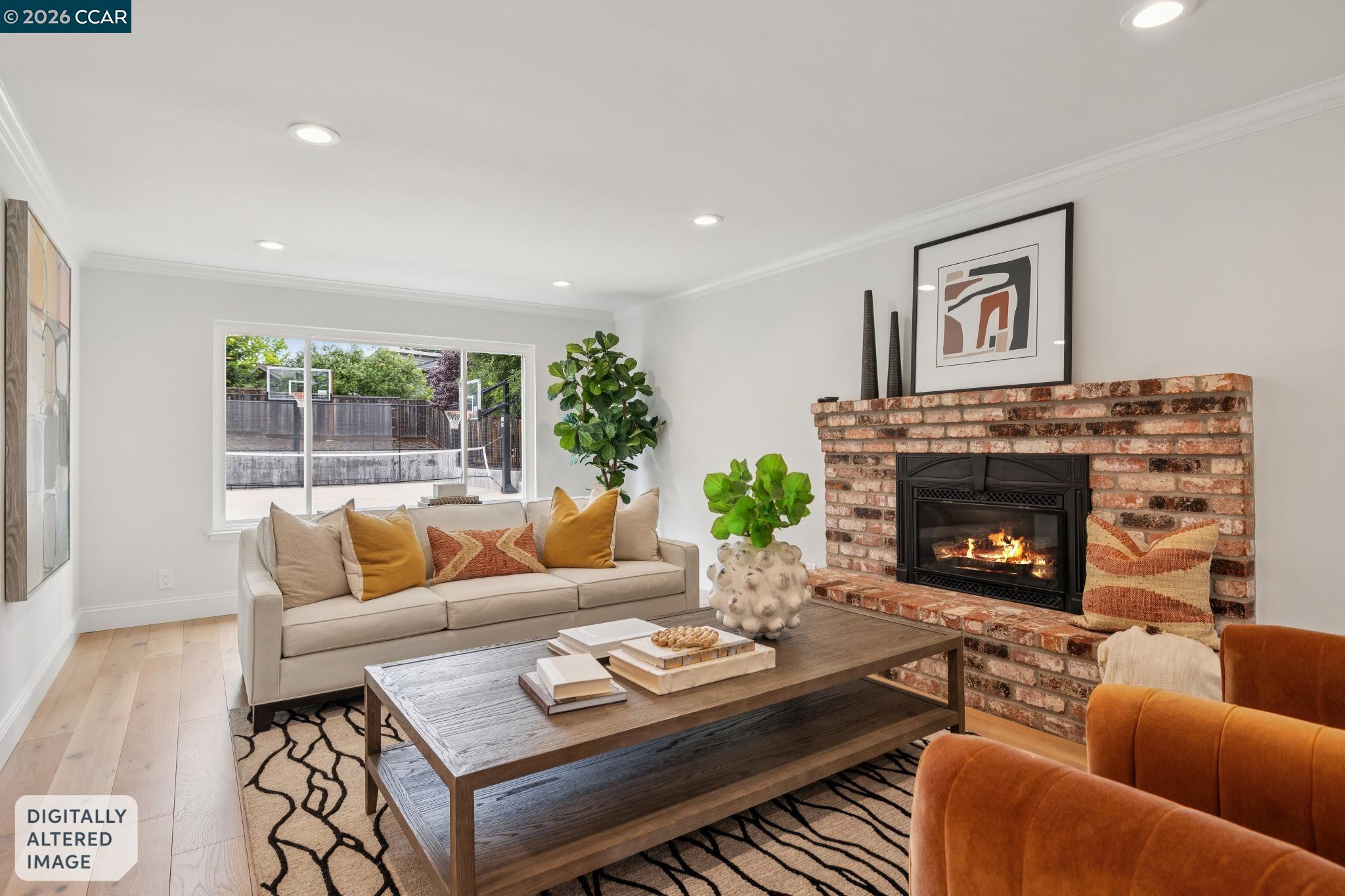 121 Castleford Cir