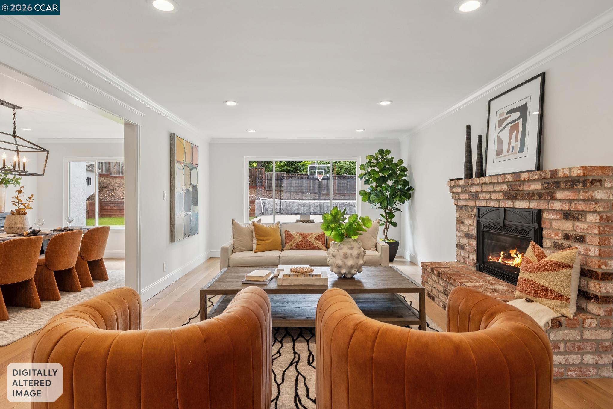 121 Castleford Cir