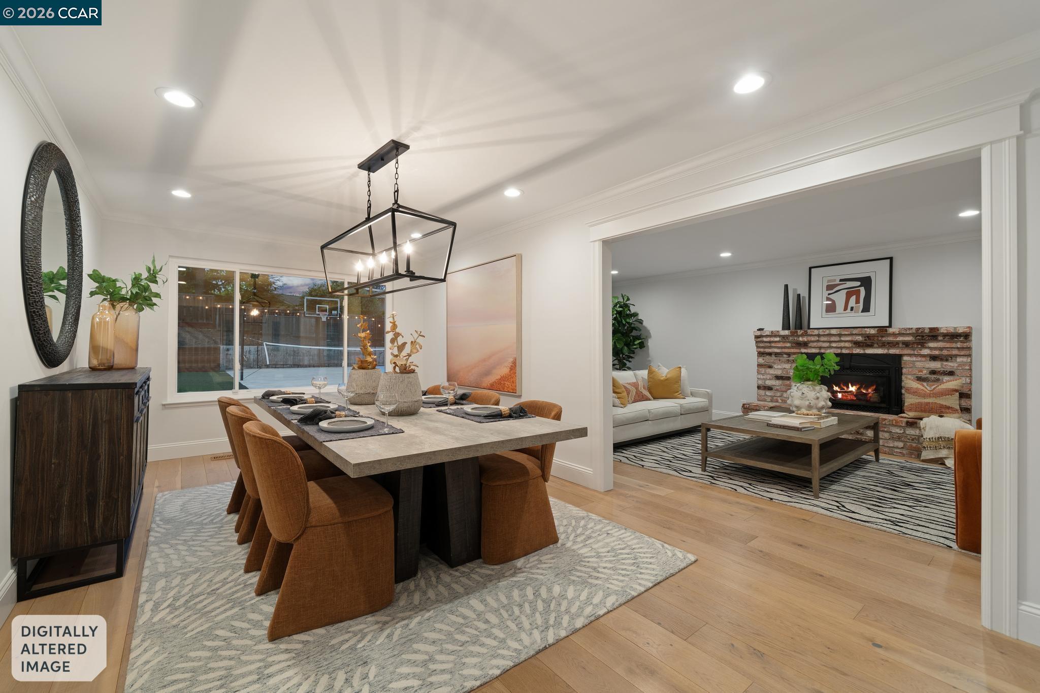 121 Castleford Cir